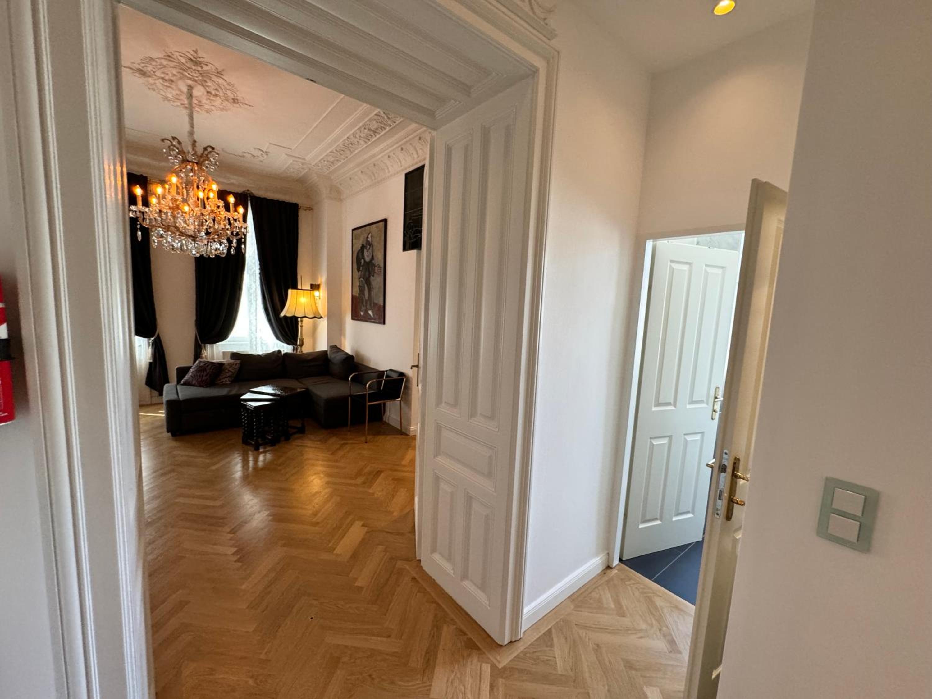 7th HEAVEN Vienna Center Apartments