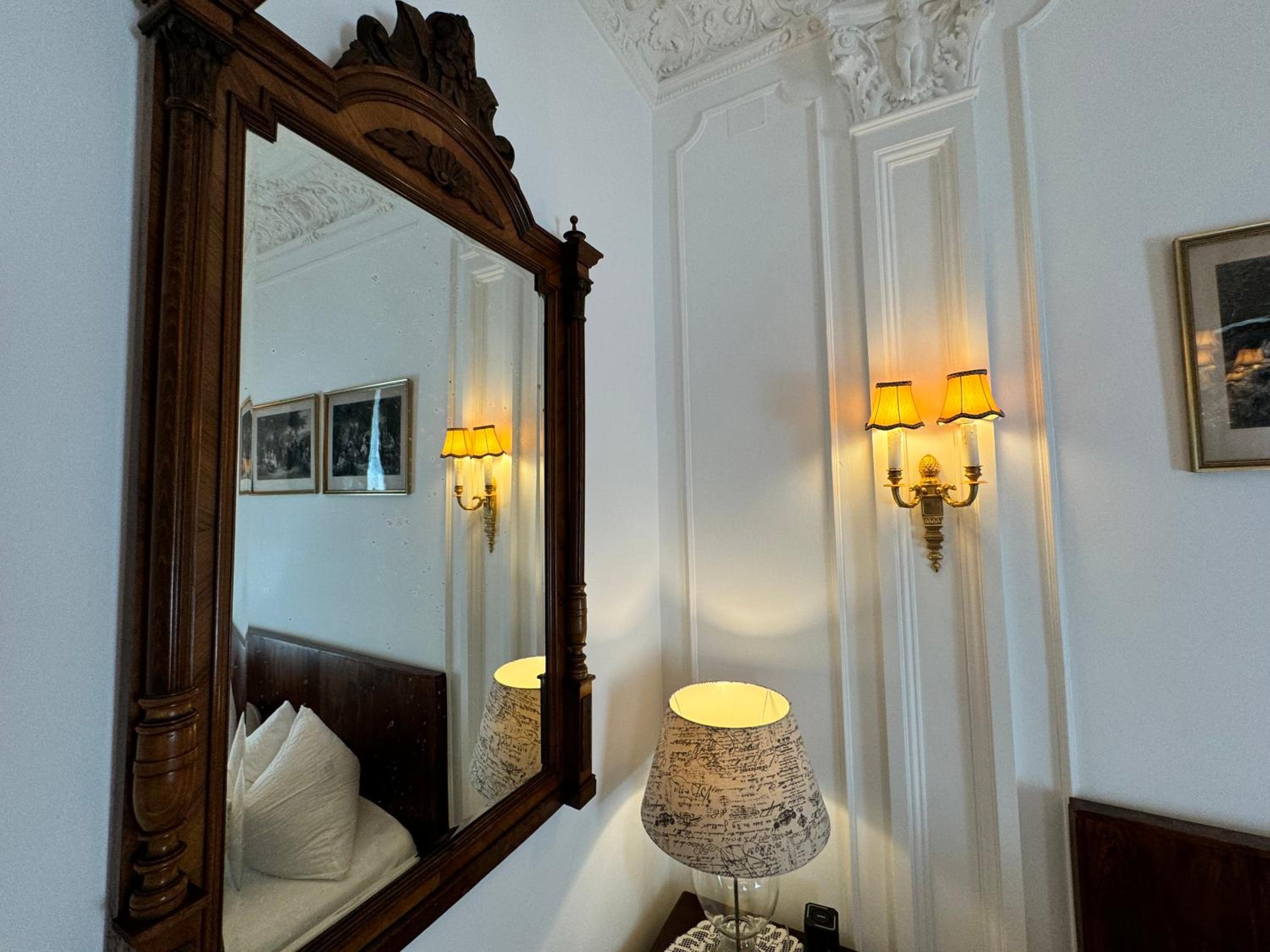 7th HEAVEN Vienna Center Apartments
