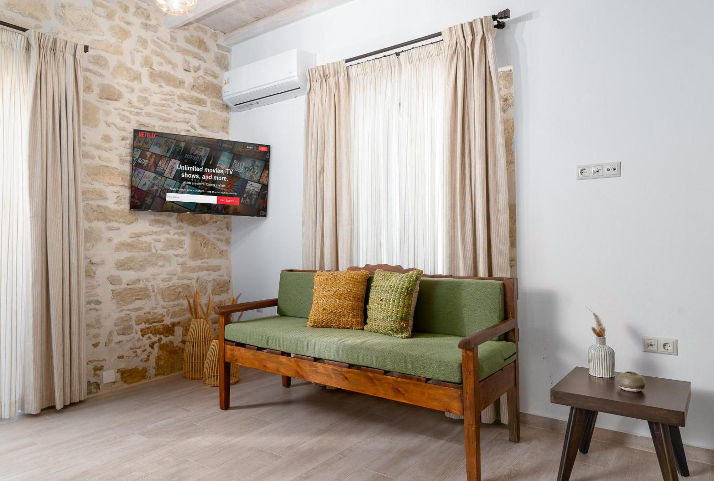 Papadia Luxury Apartments