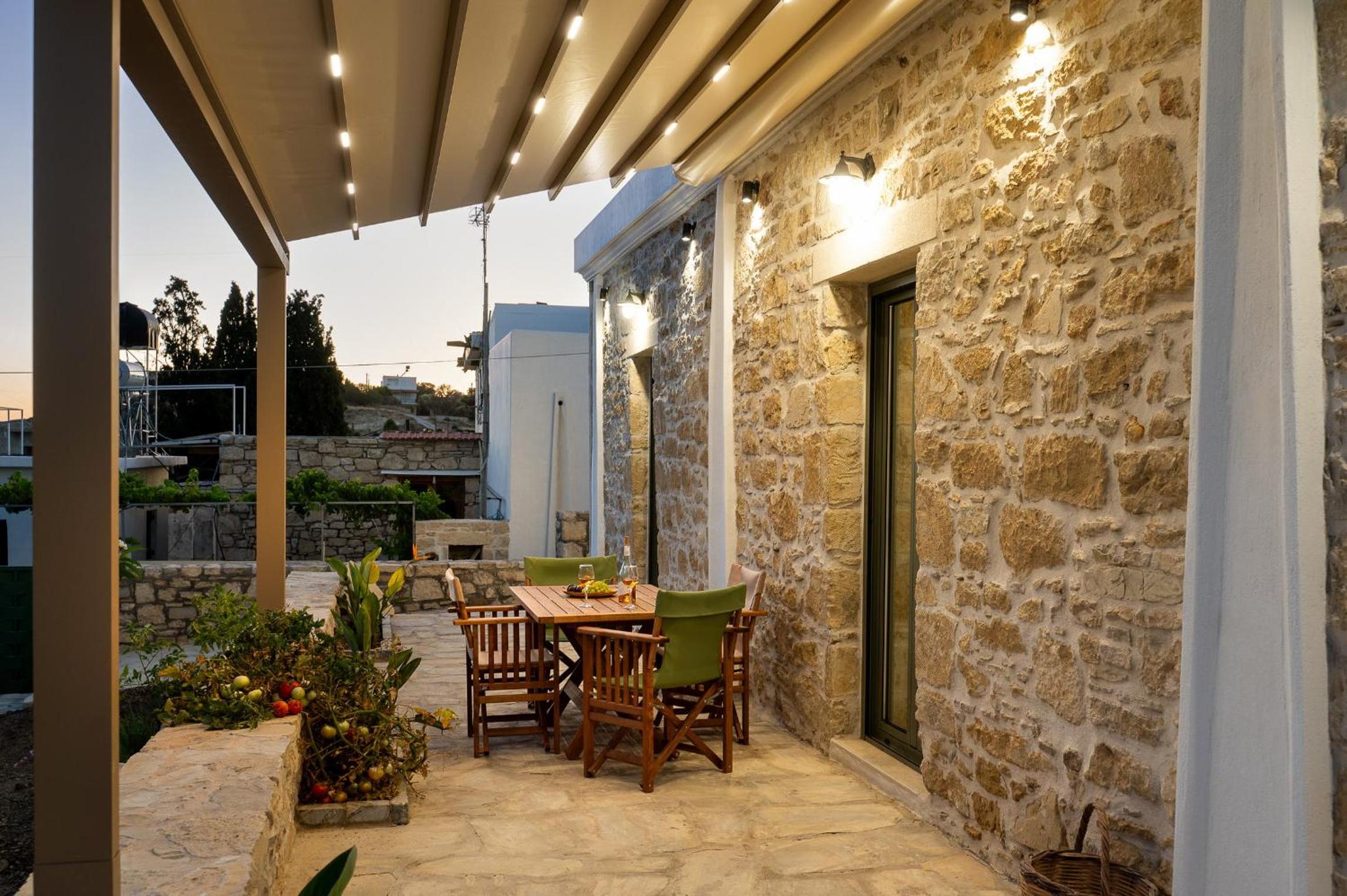 Papadia Luxury Apartments