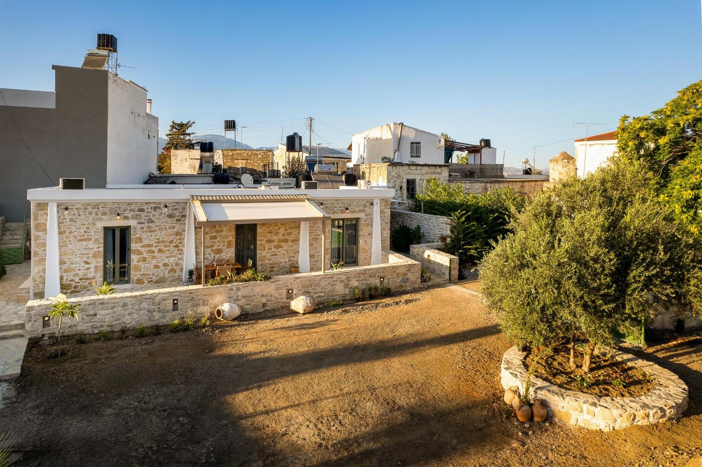 Papadia Luxury Apartments
