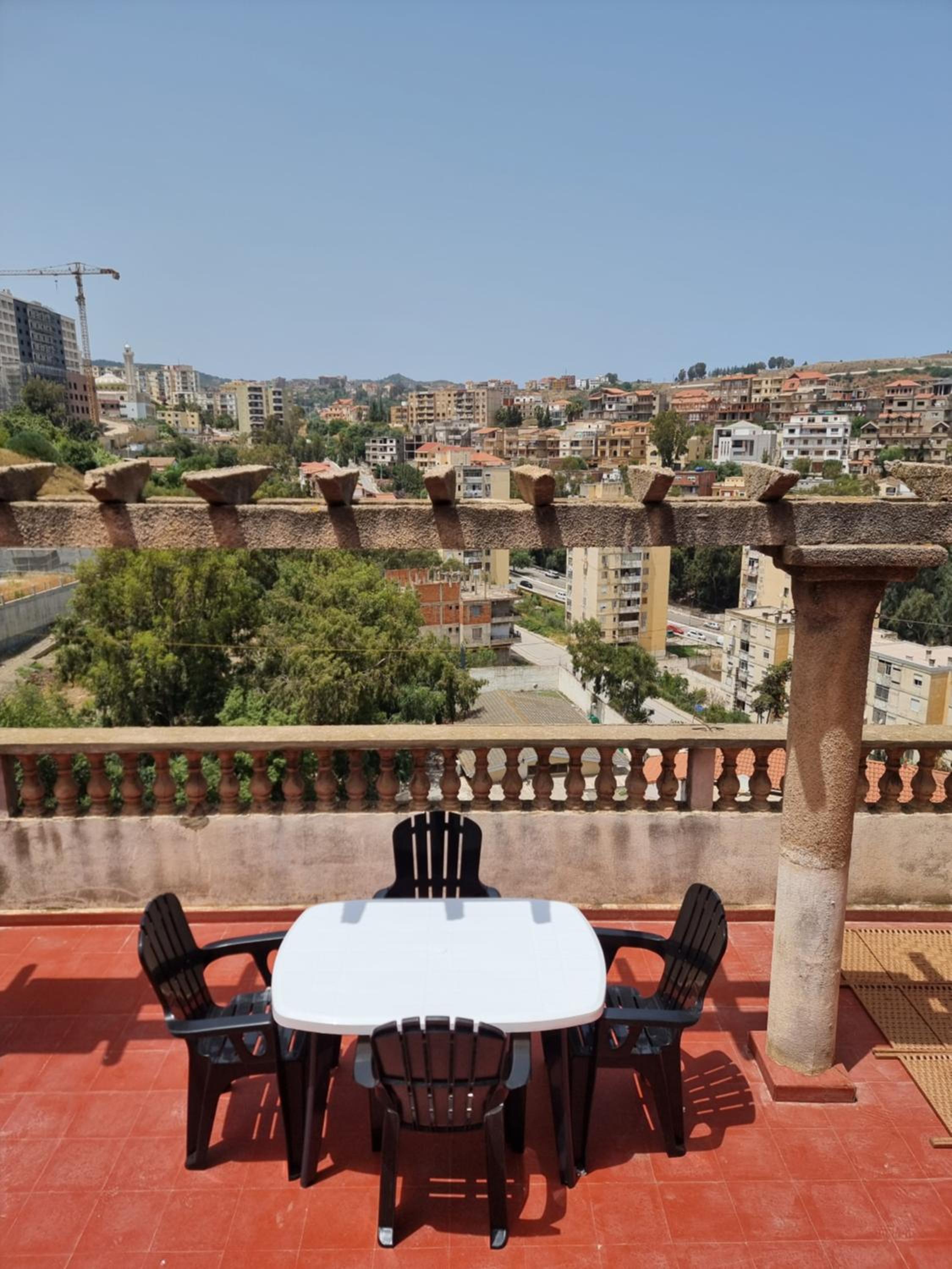 Étage de villa F4 avec 2 terrasses sans vis-à-vis view 4