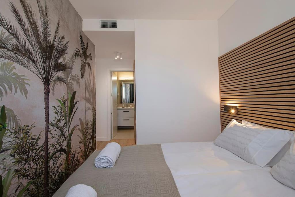 Urban Jungle in Malaga Center, 18th Floor, Rooftop pool, Free Parking