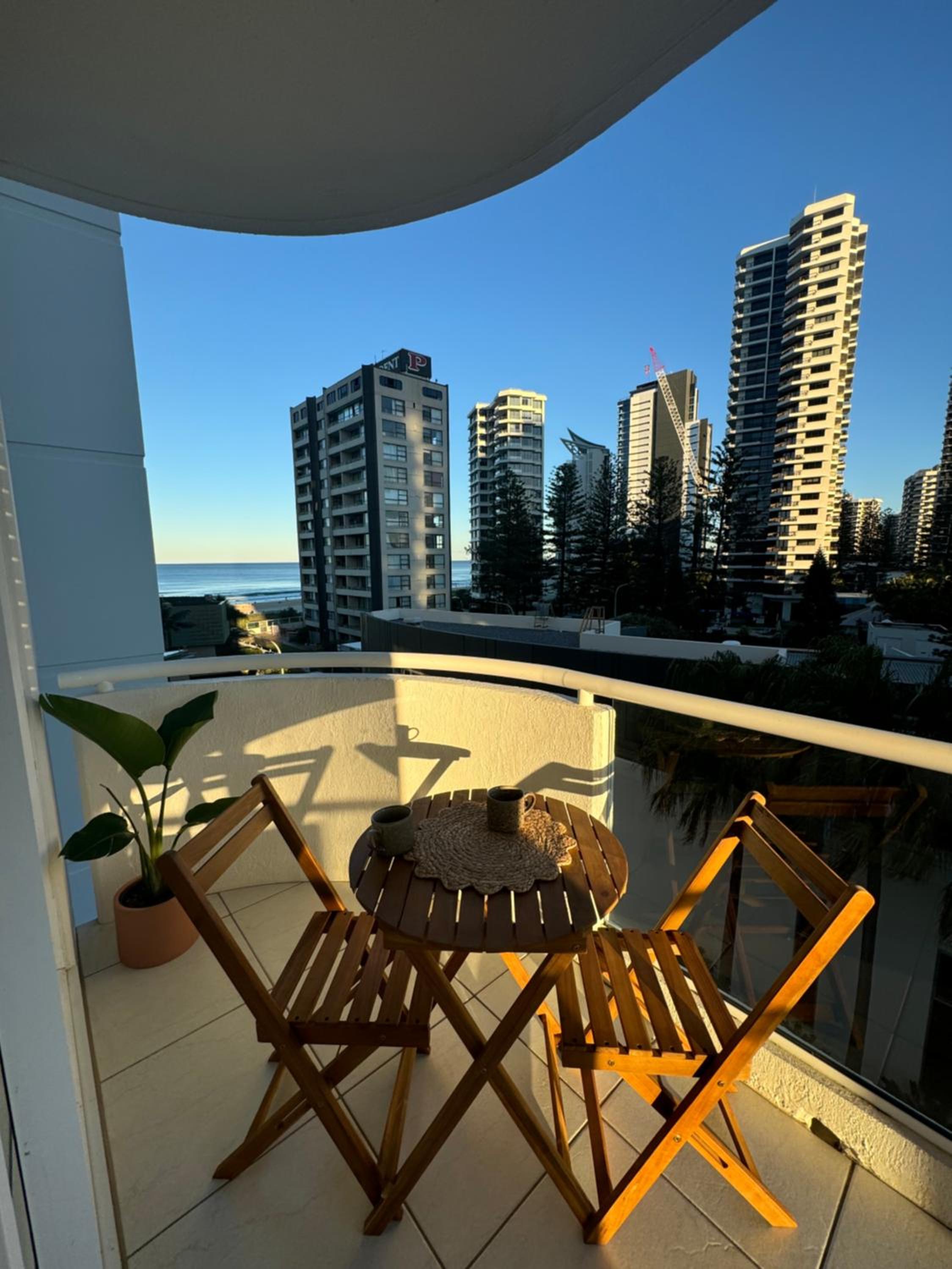 Surfers Paradise - 2B 2bath Oceanview apartment