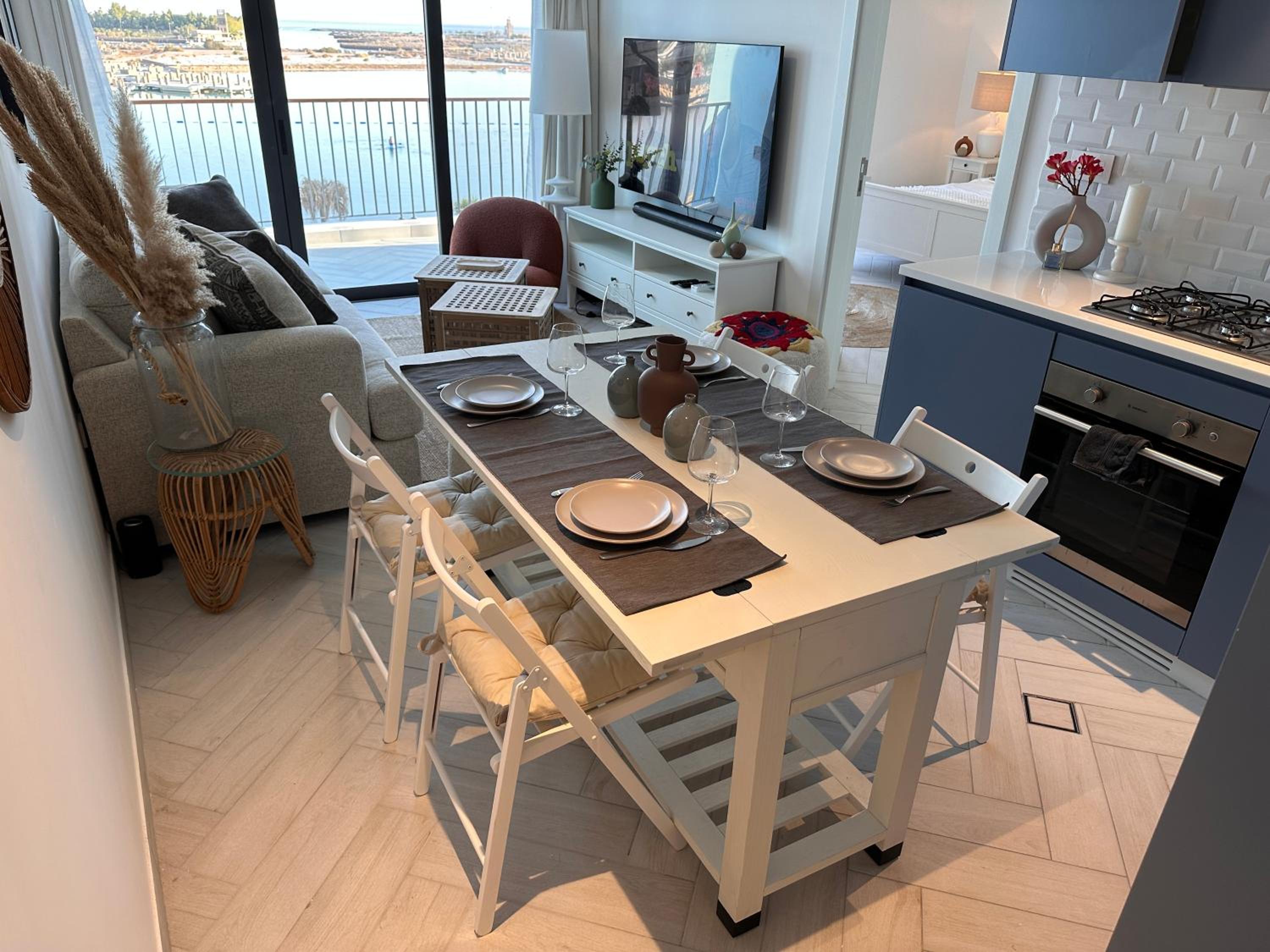 Chic One-Bedroom with Sea View view 4