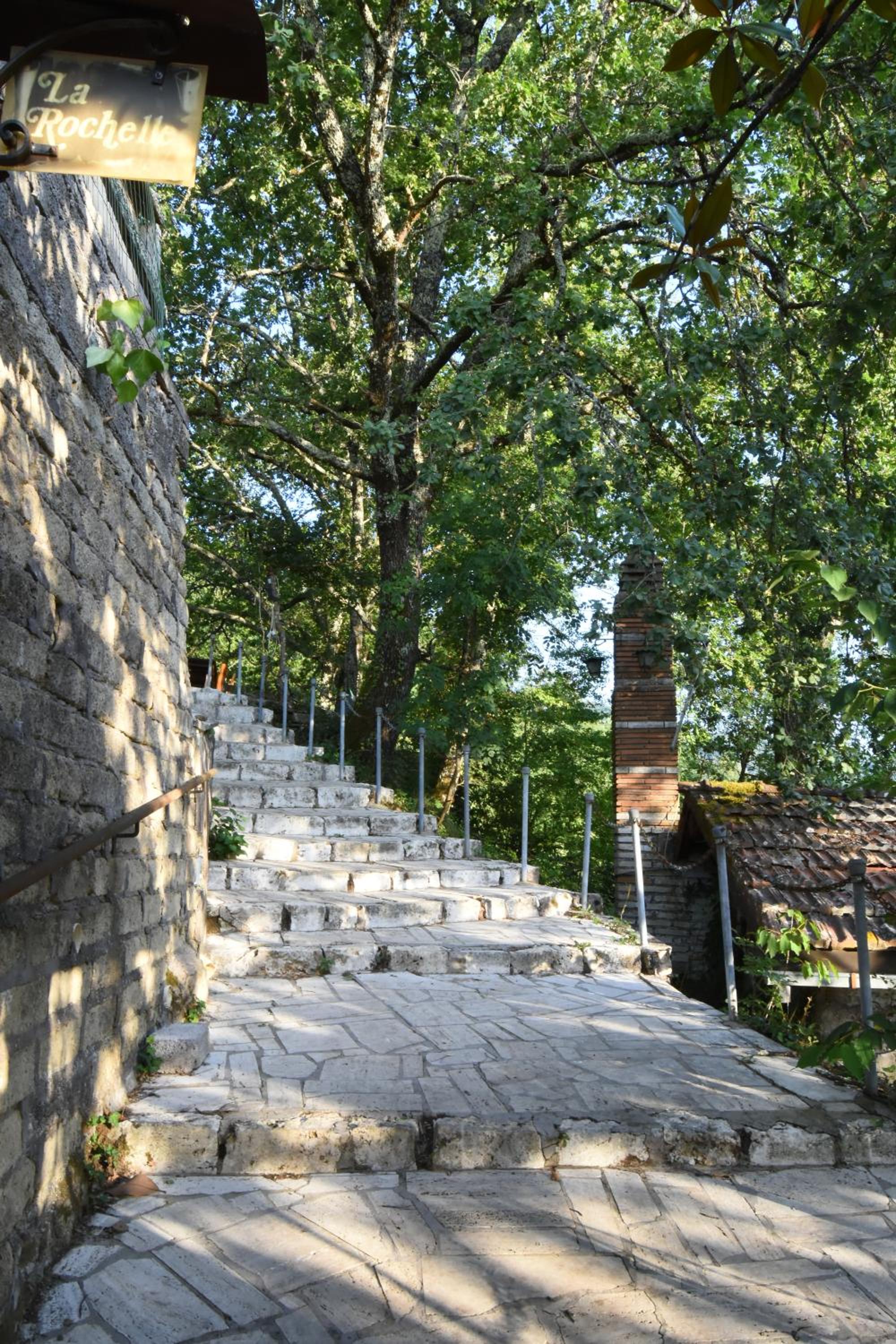 Il castello nel bosco view 3