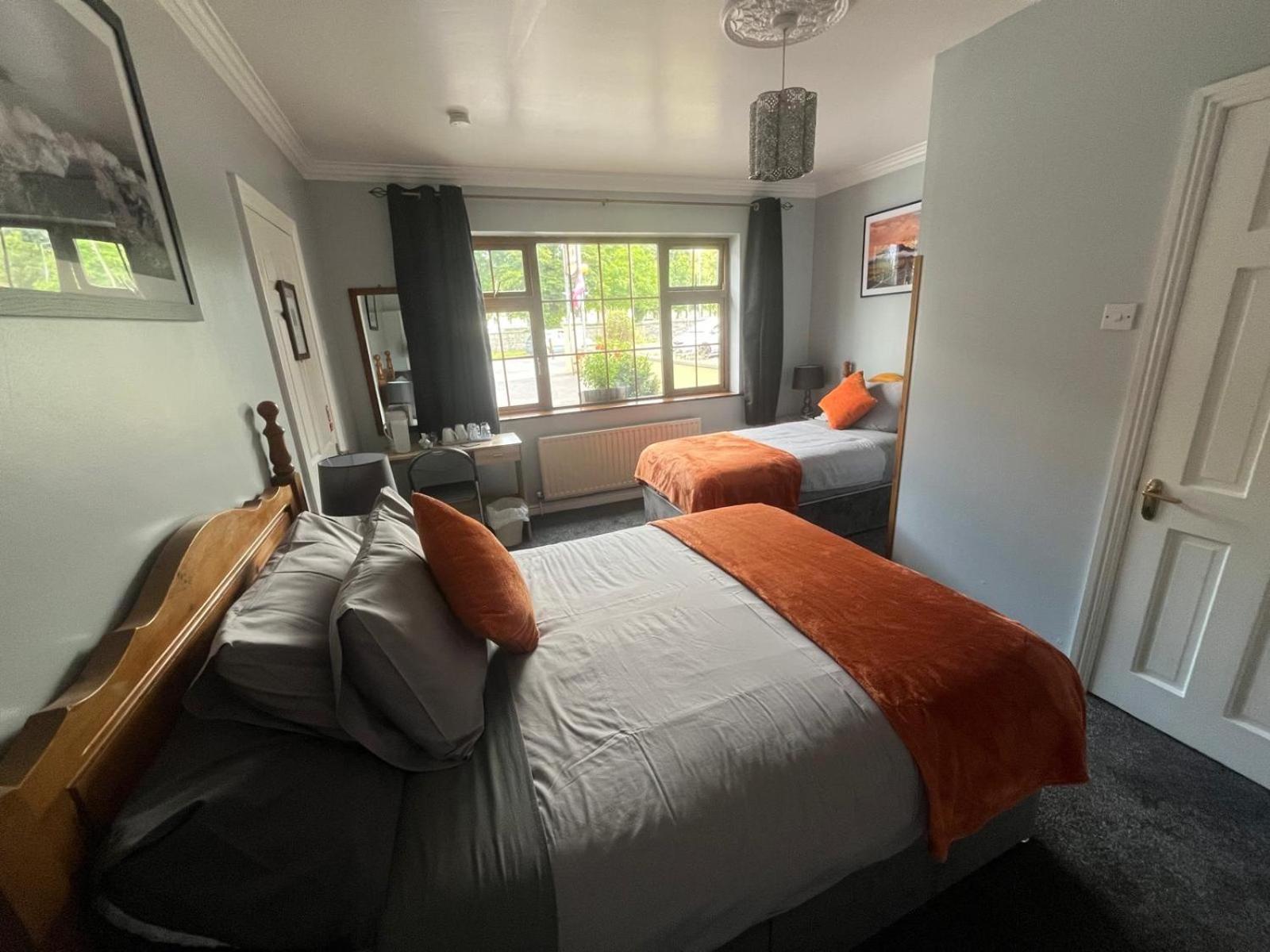 Manorlodge view 3