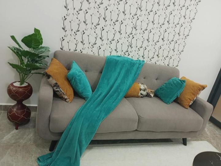 Heartland gardens Large Studio bedroom apartments