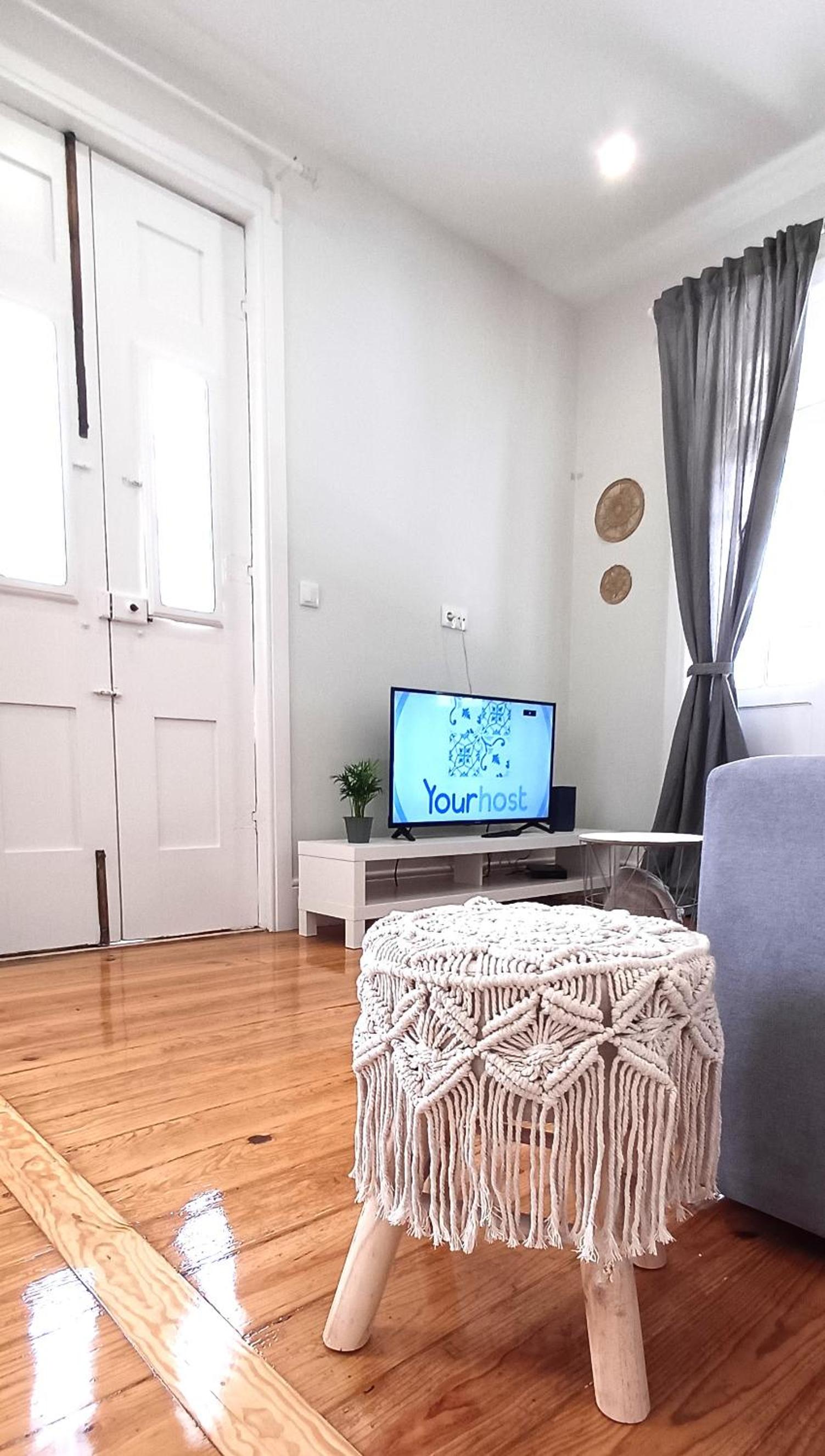 1000Jo Apartment T3 view 3