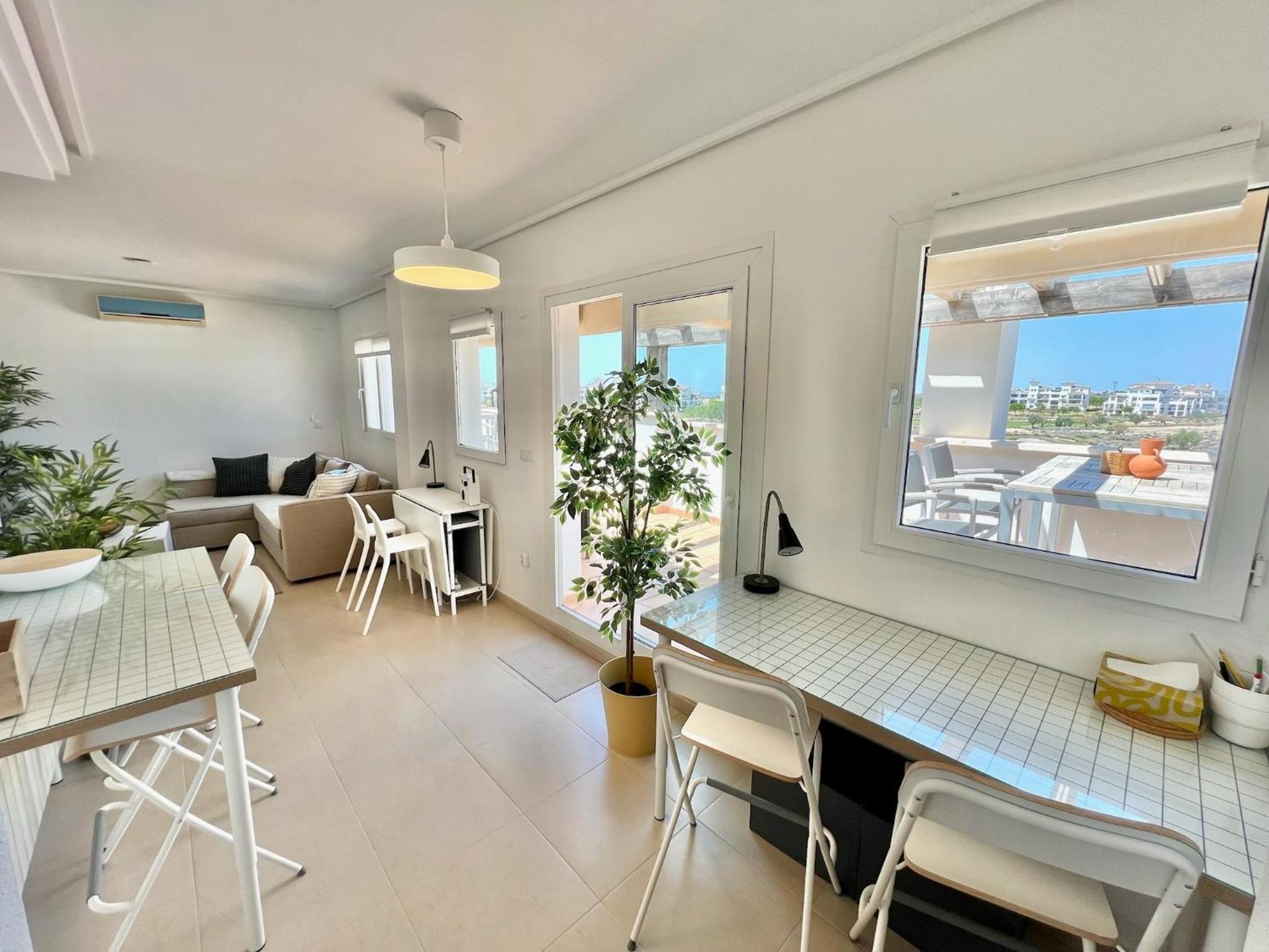 Beautiful penthouse with amazing golf and lake views