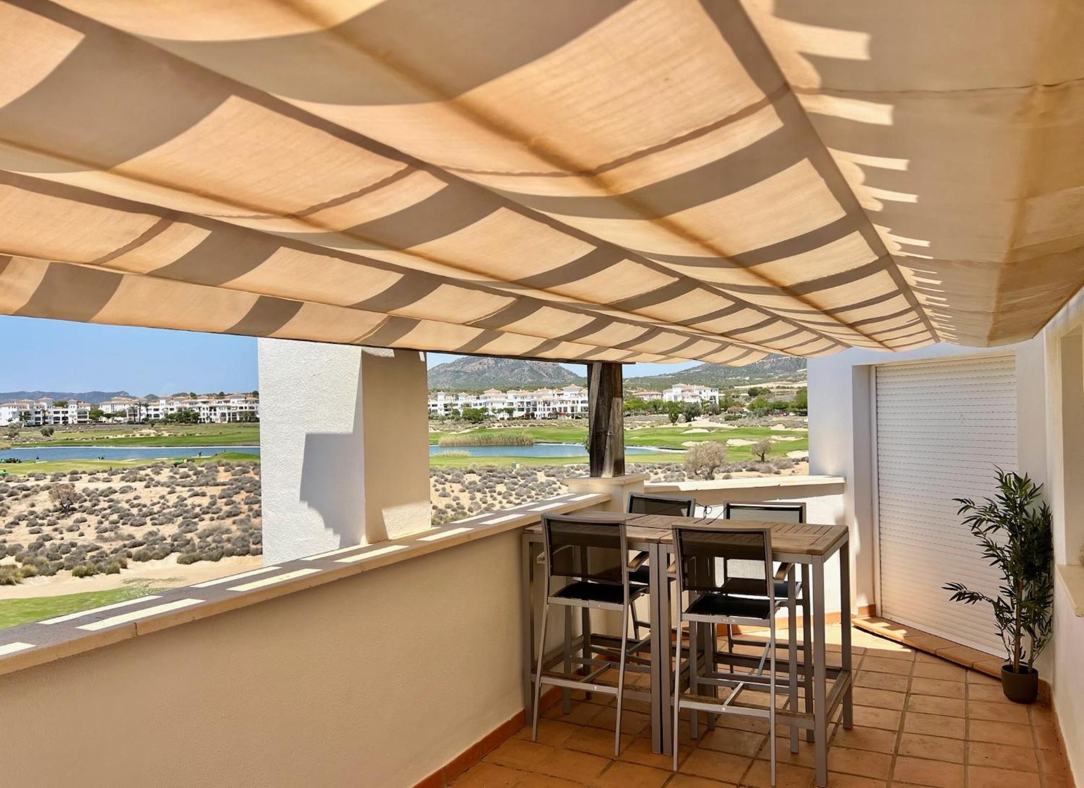 Beautiful penthouse with amazing golf and lake views