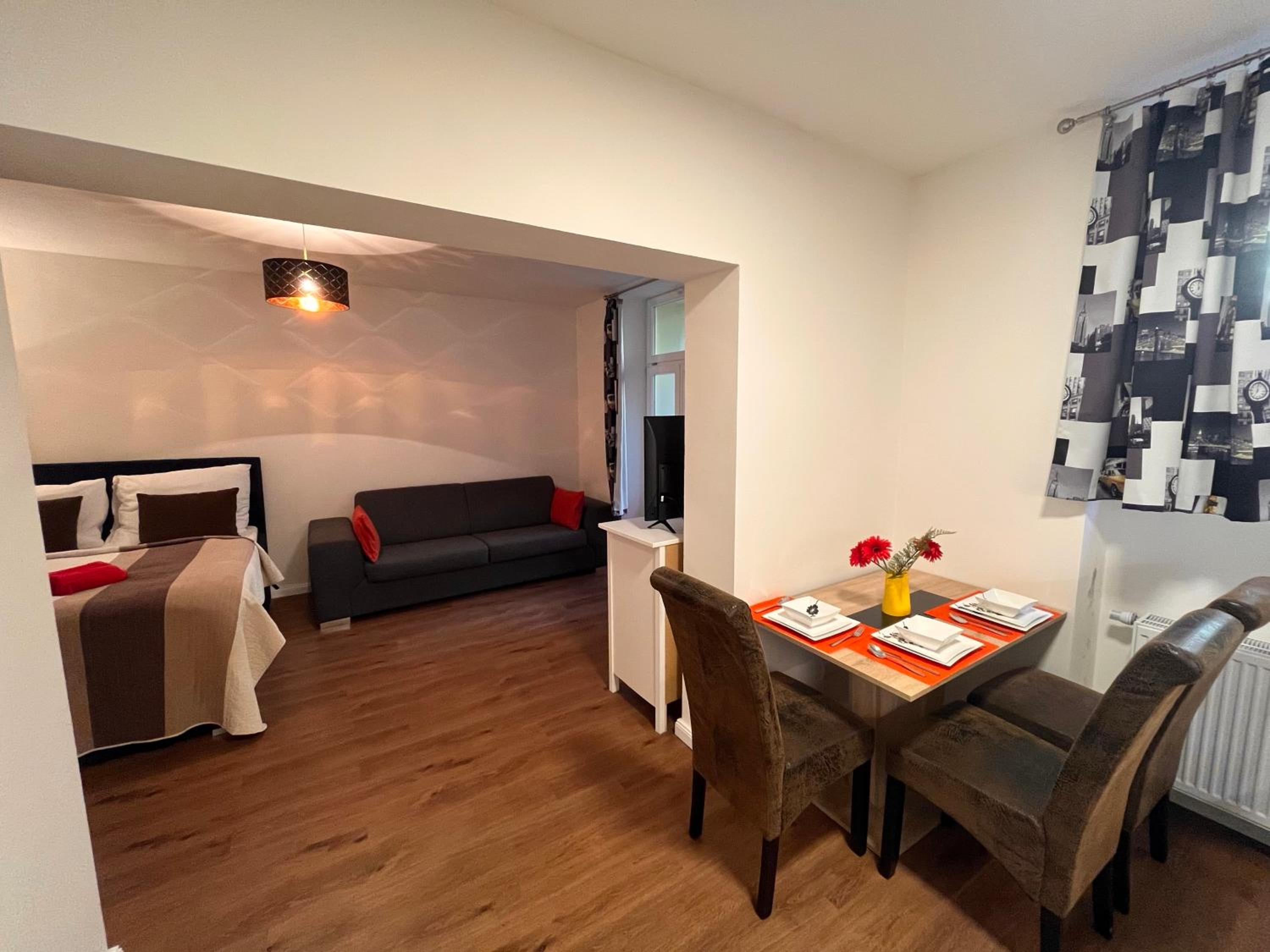 Amazing Apartment Zborovska