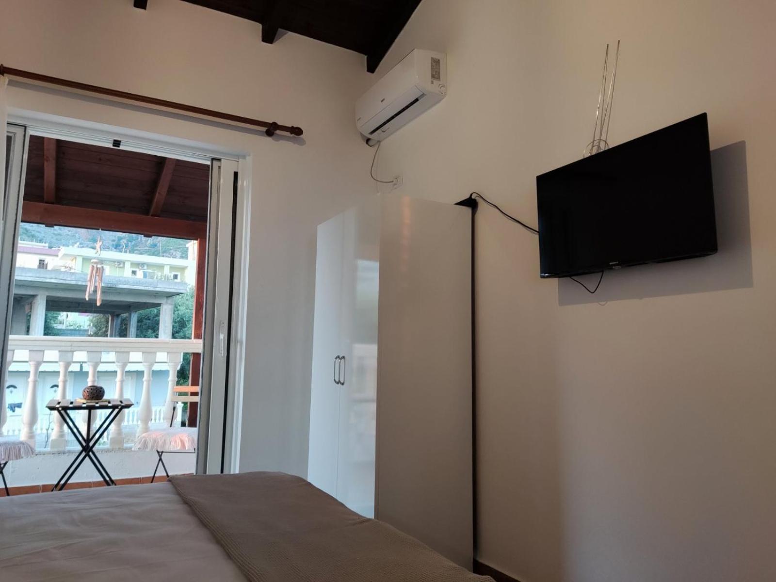 DreamHouse Dhermi