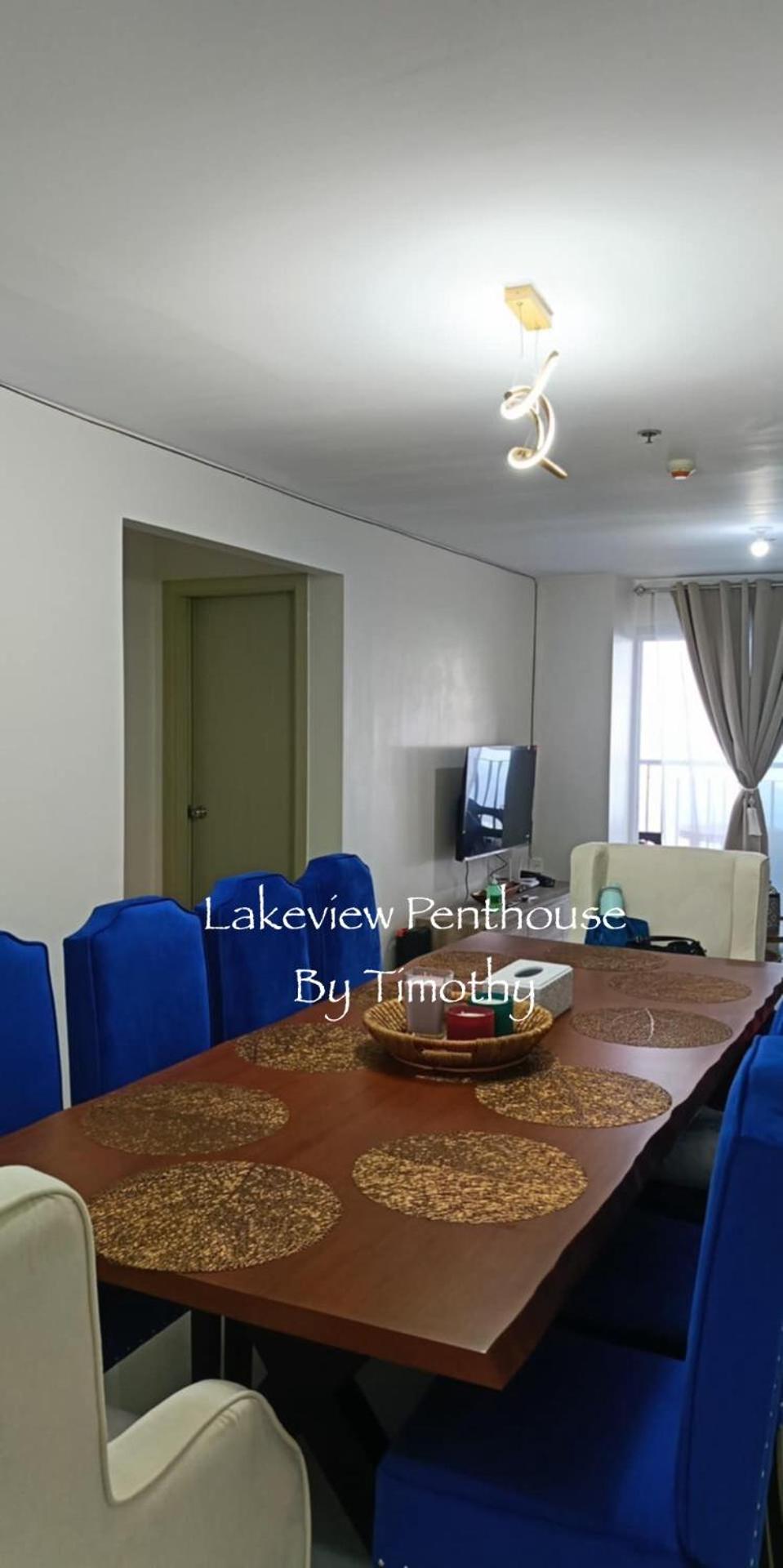 Lakeview Penthouse by Timothy