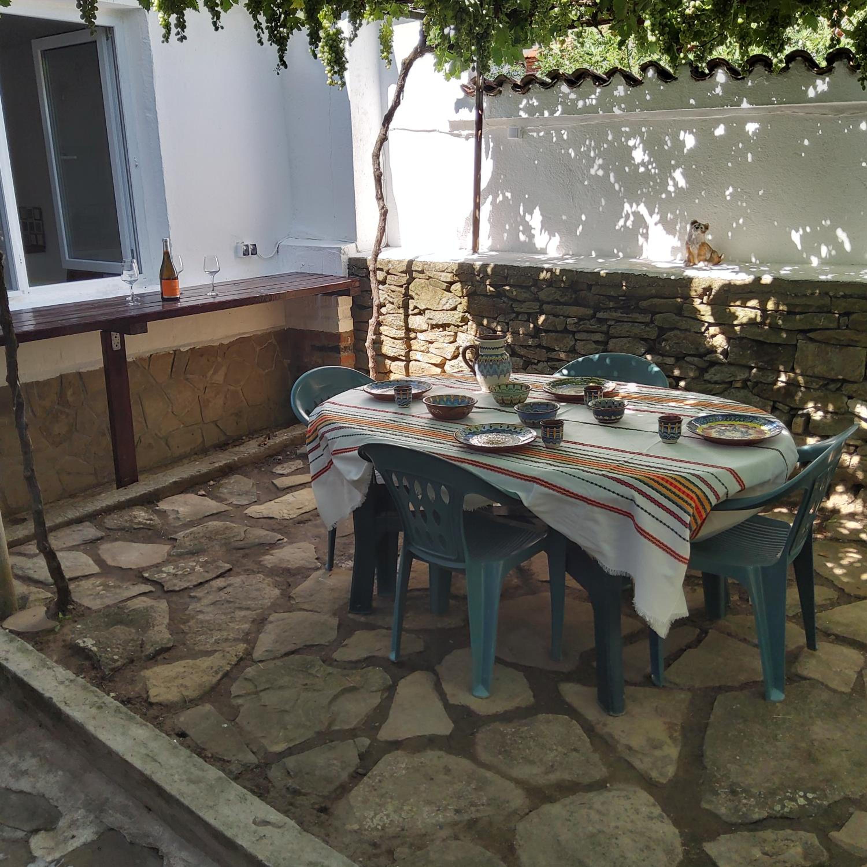 House Sleeps 6-Garden-FreeParking-Bbq-Patio