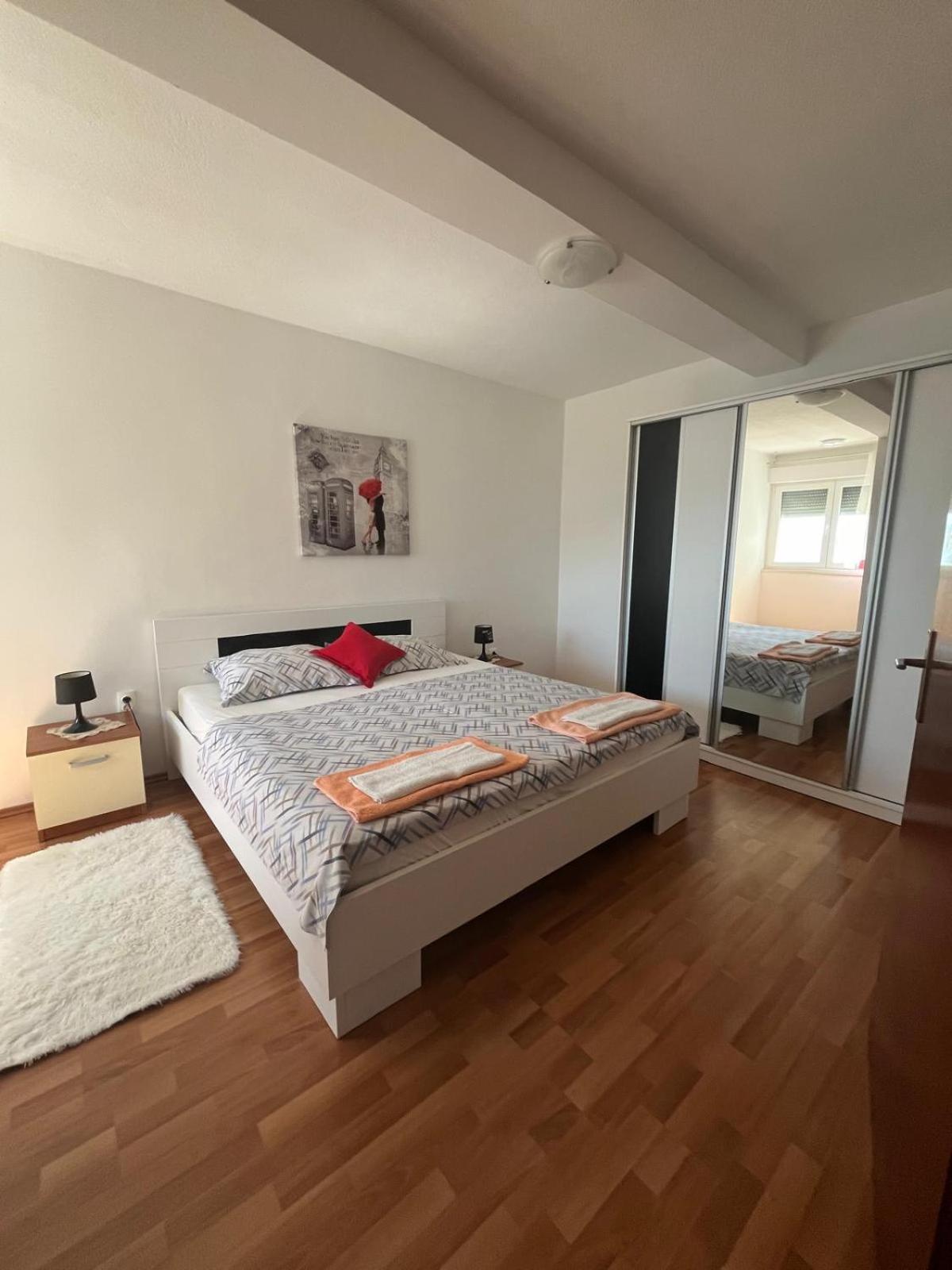 Beachfront Apartments Neves