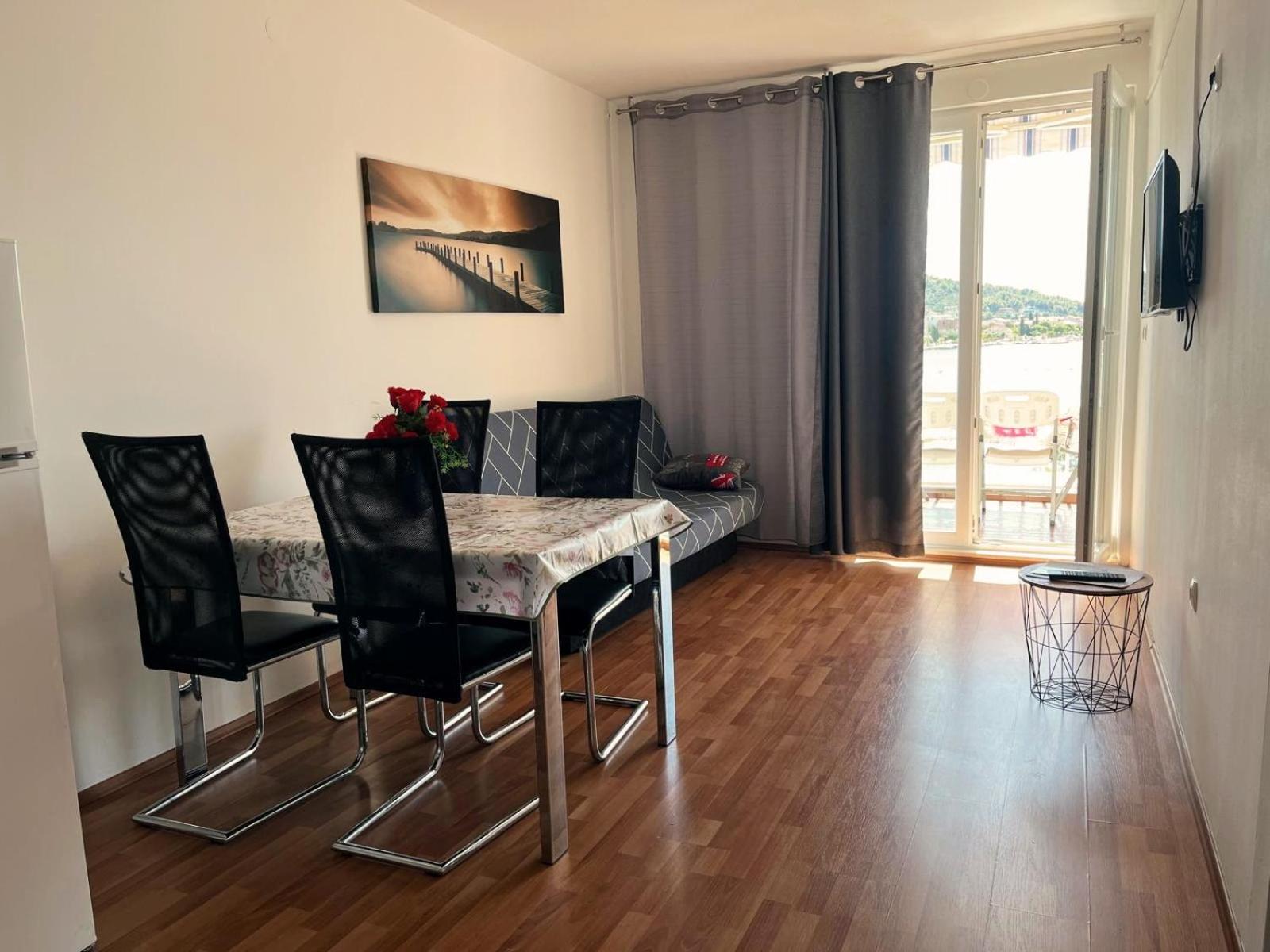 Beachfront Apartments Neves