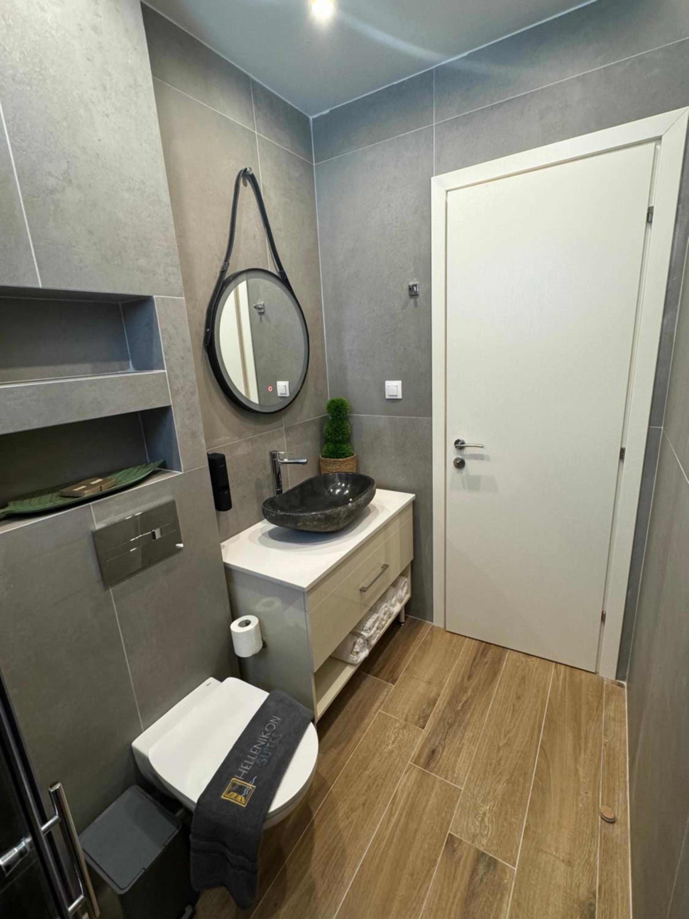 Hellenikon Suites