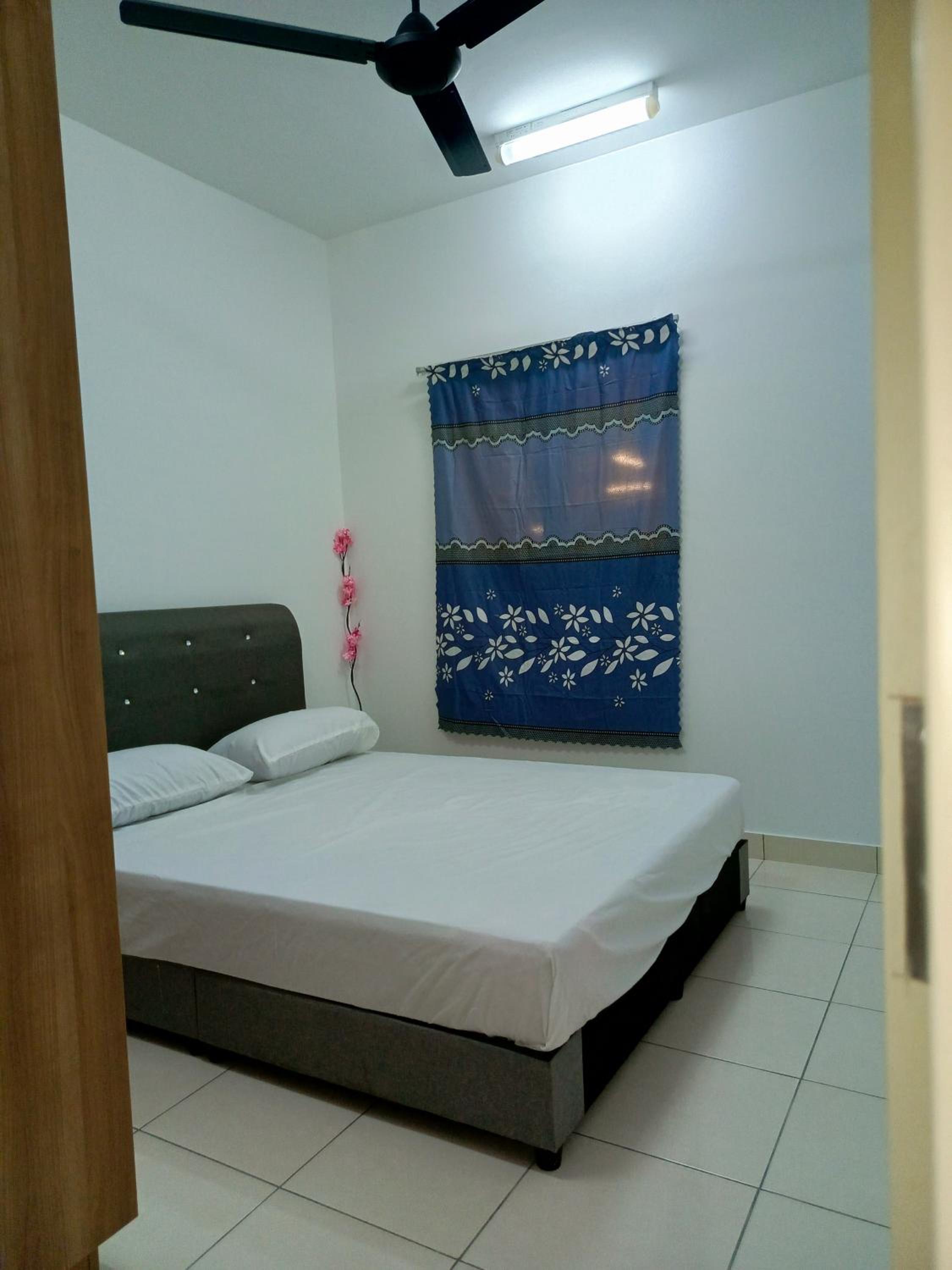 1B Peaceful Room Near Airport KLIA KLIA2 Sepang Cyberjaya photo 1