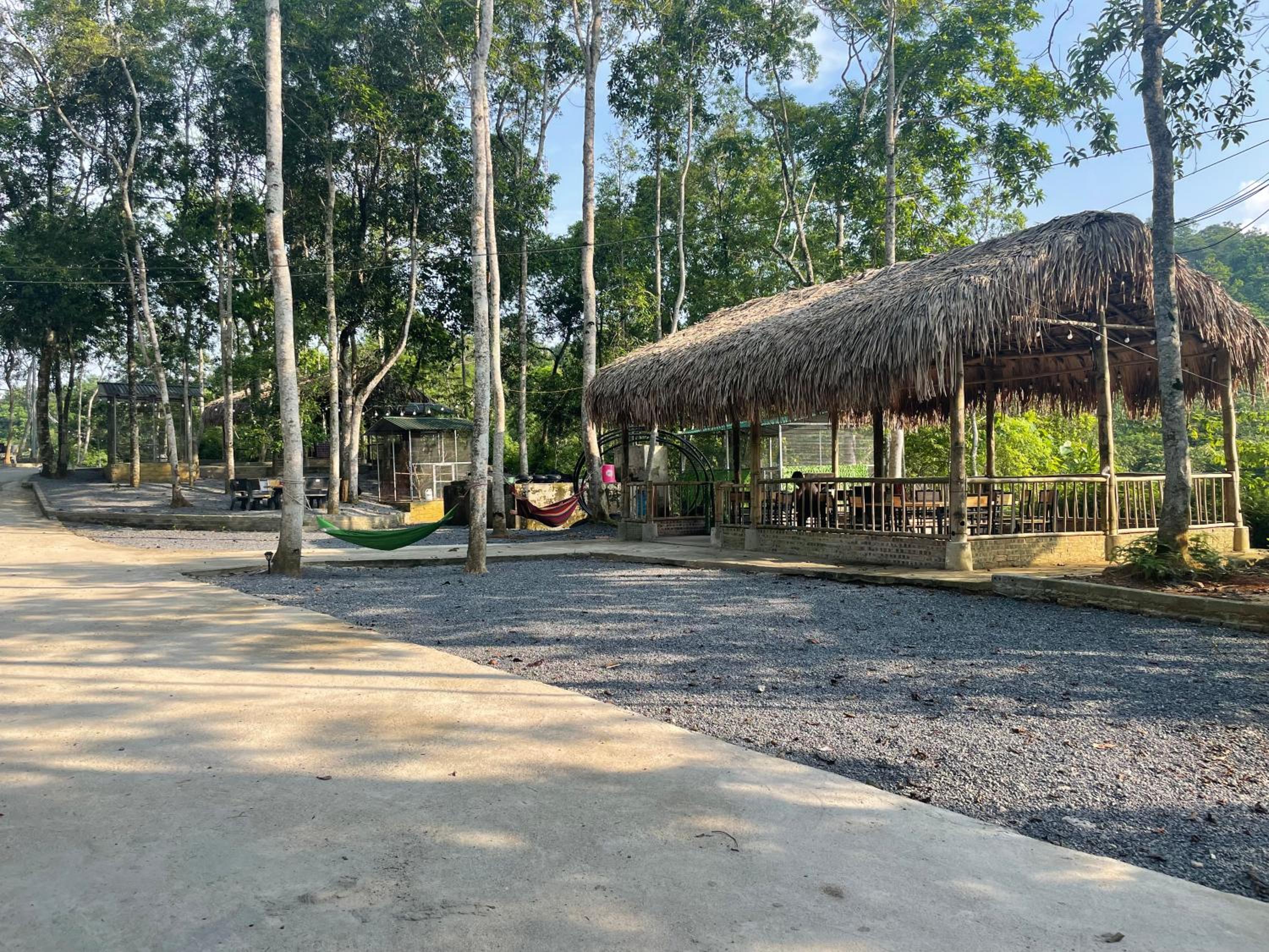 Homestay Quân Huyền view 5
