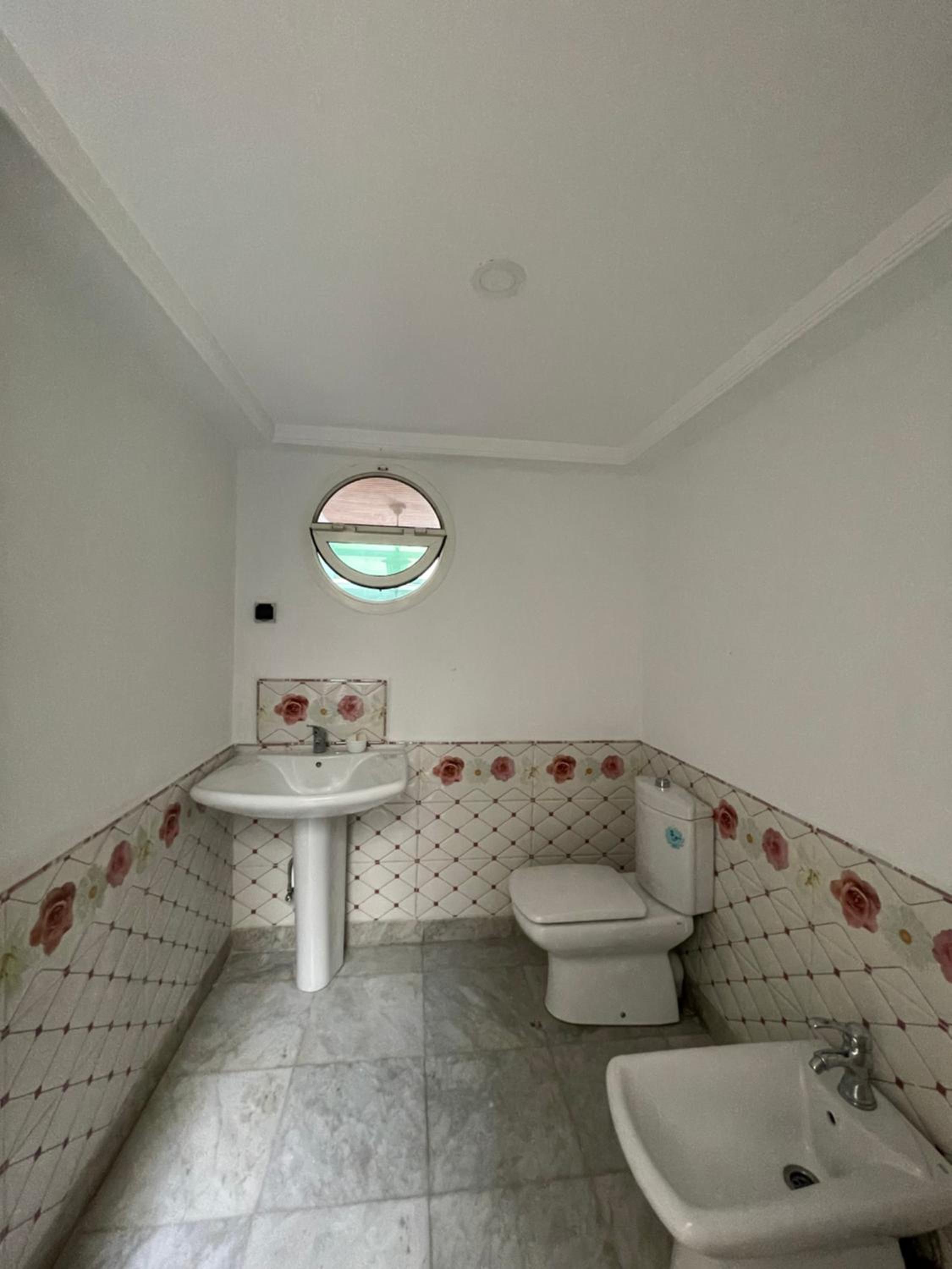 Family azure villa view 4