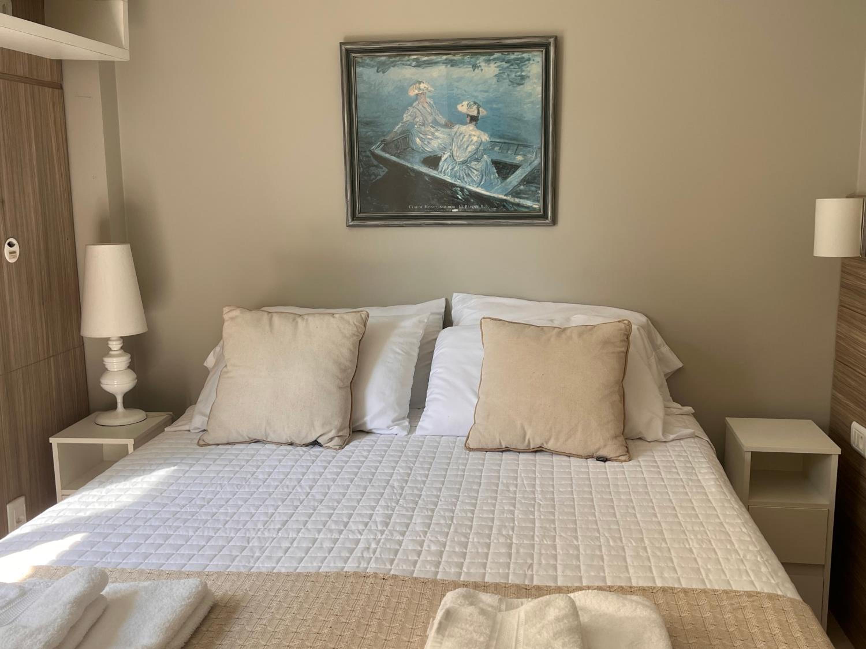 Muy Buen Apartamento Frente al Mar