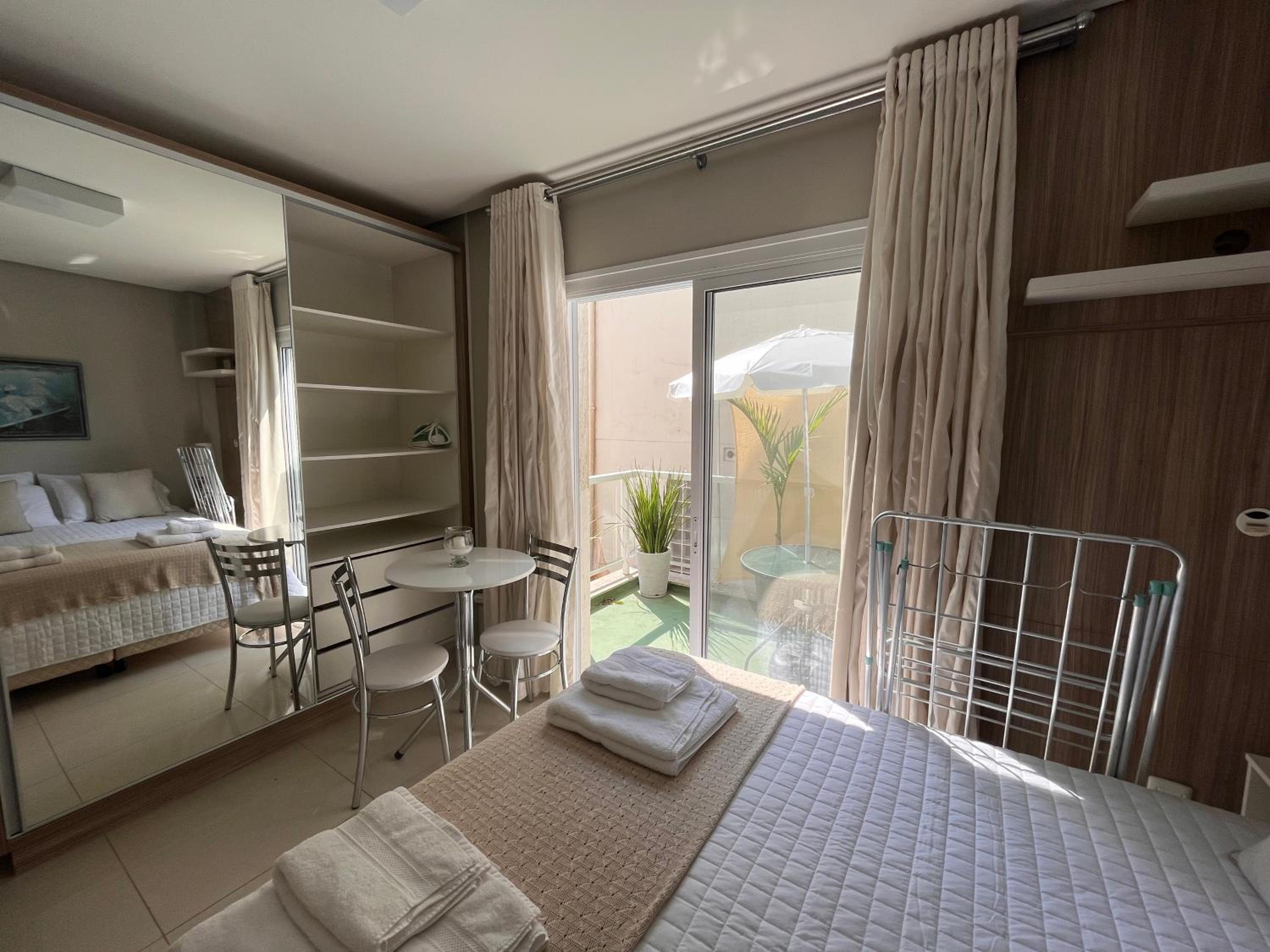 Muy Buen Apartamento Frente al Mar