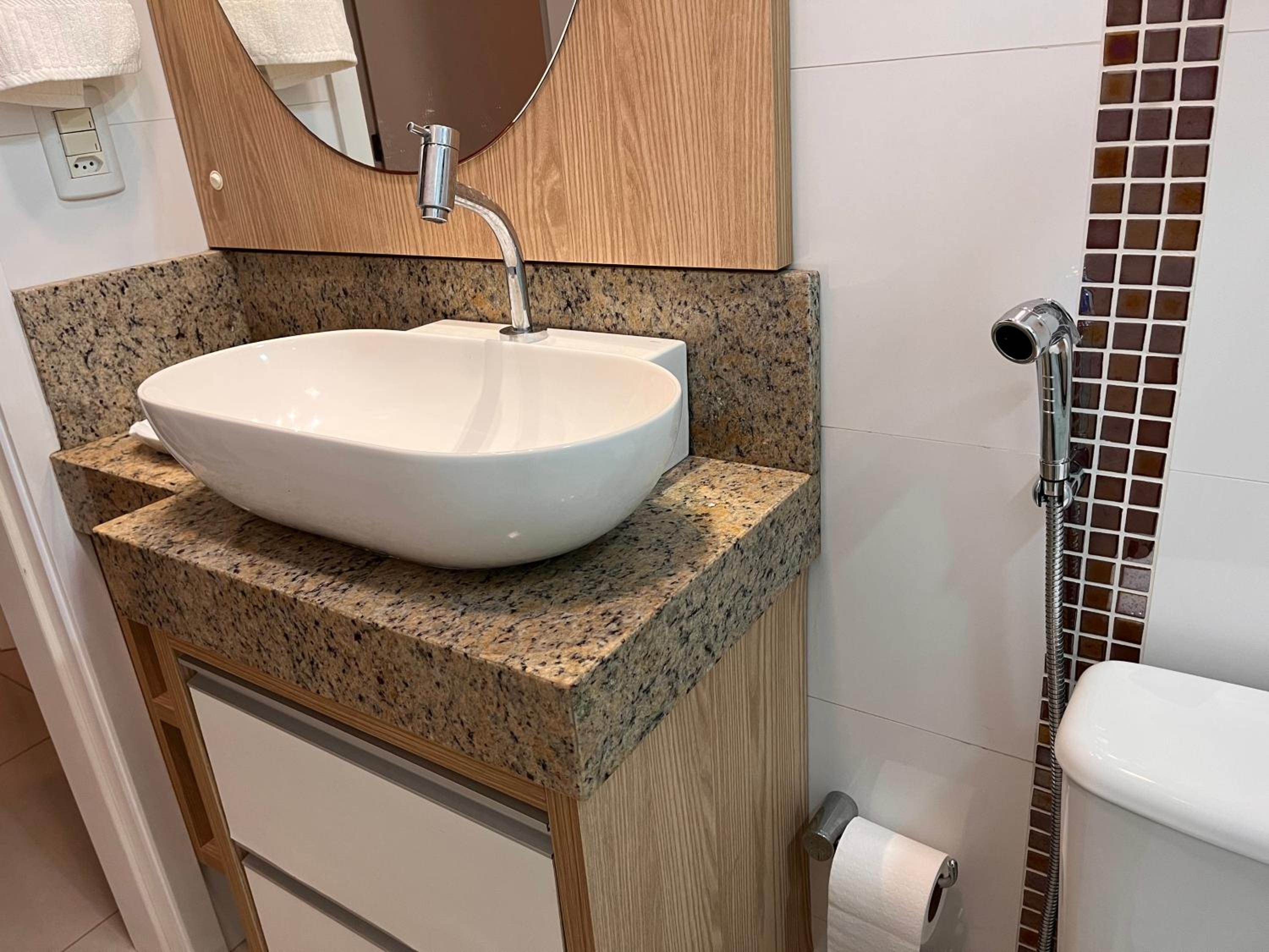 Muy Buen Apartamento Frente al Mar