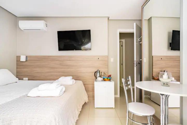 Muy Buen Apartamento Frente al Mar
