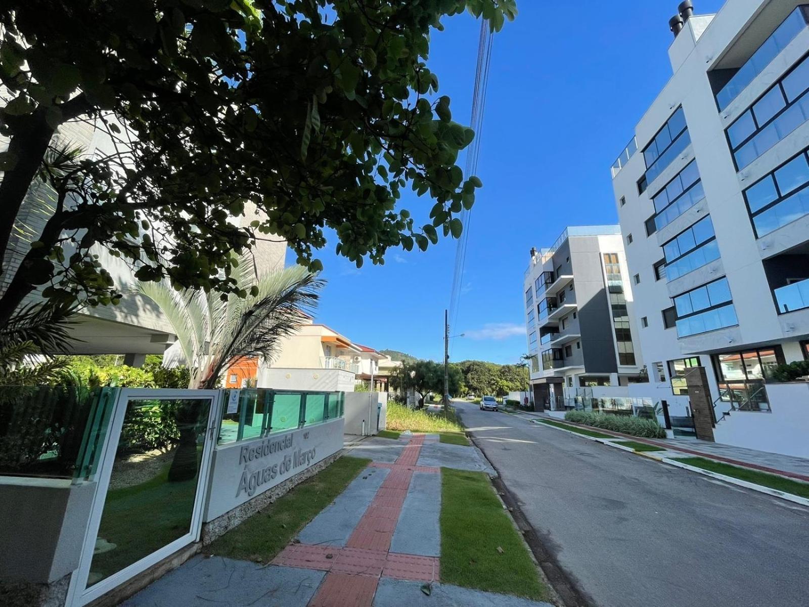 cód 104 - Maravilhoso apartamento 2 suítes!