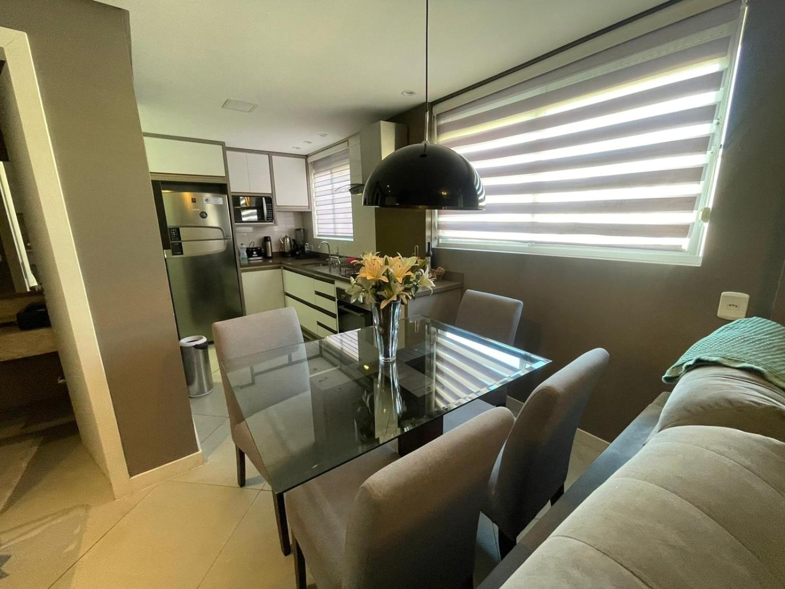 cód 104 - Maravilhoso apartamento 2 suítes!