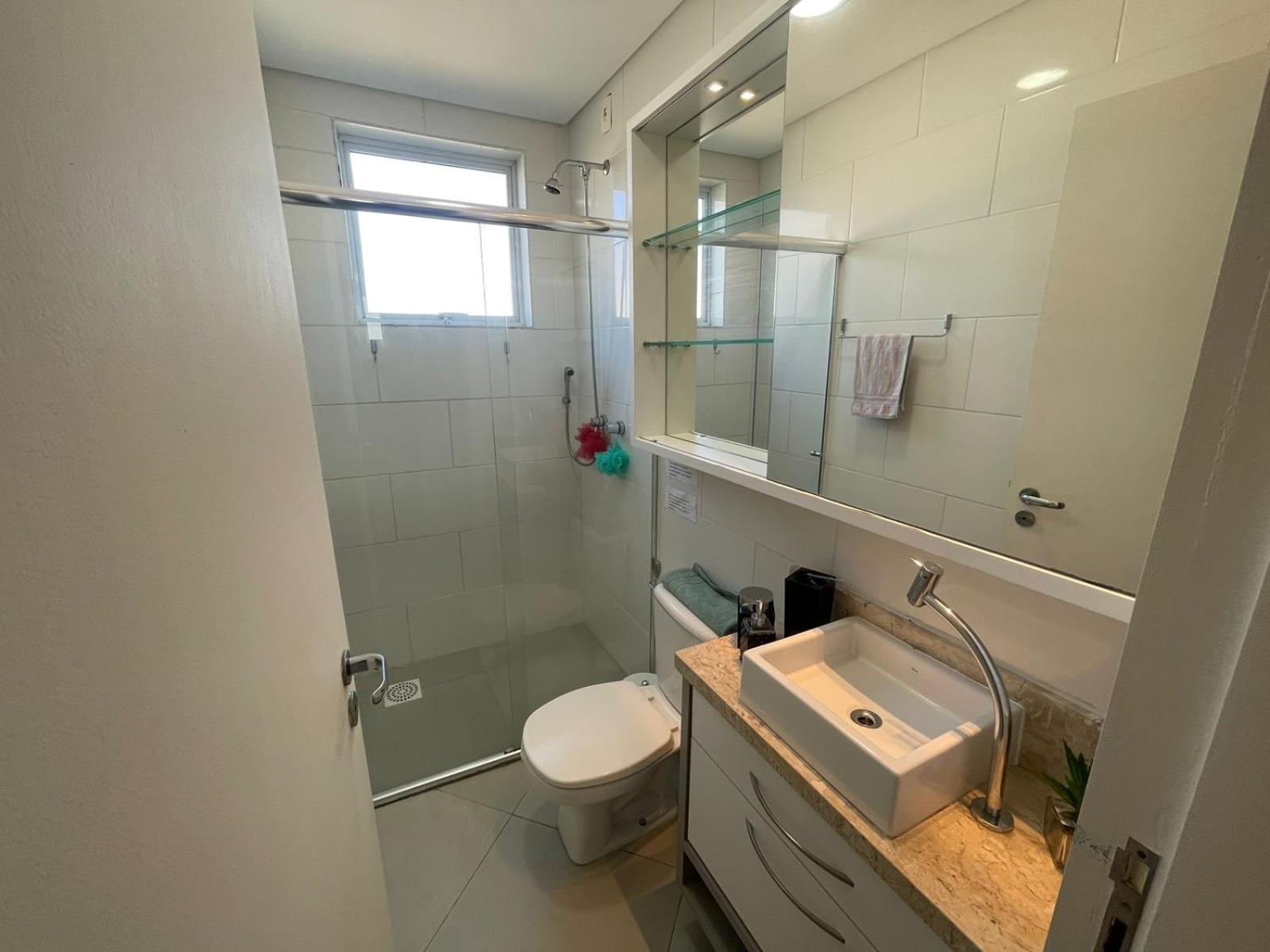 cód 104 - Maravilhoso apartamento 2 suítes!