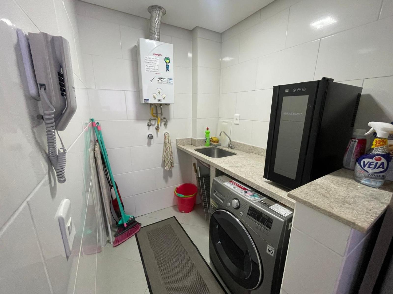 cód 104 - Maravilhoso apartamento 2 suítes!