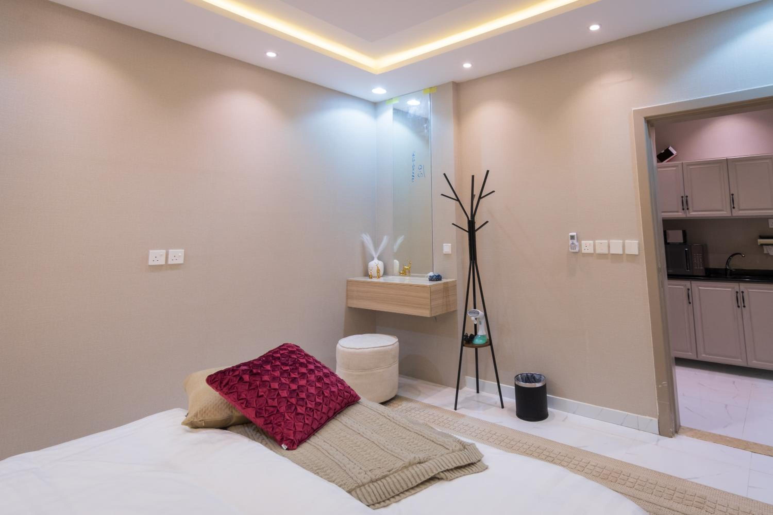 LP1-1 - Elegant Apartment near KAFD managed by Livedin