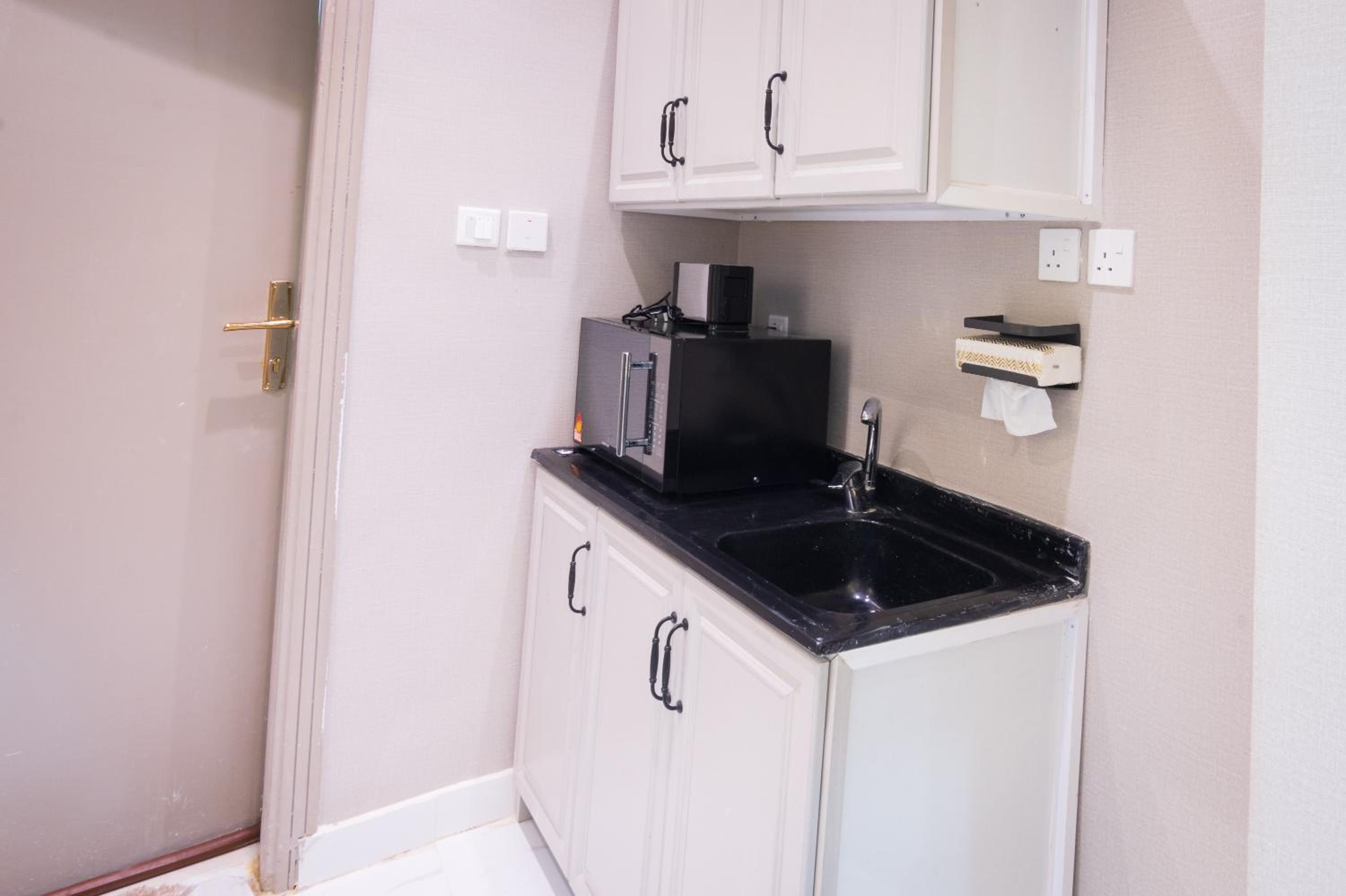 LP1-1 - Elegant Apartment near KAFD managed by Livedin