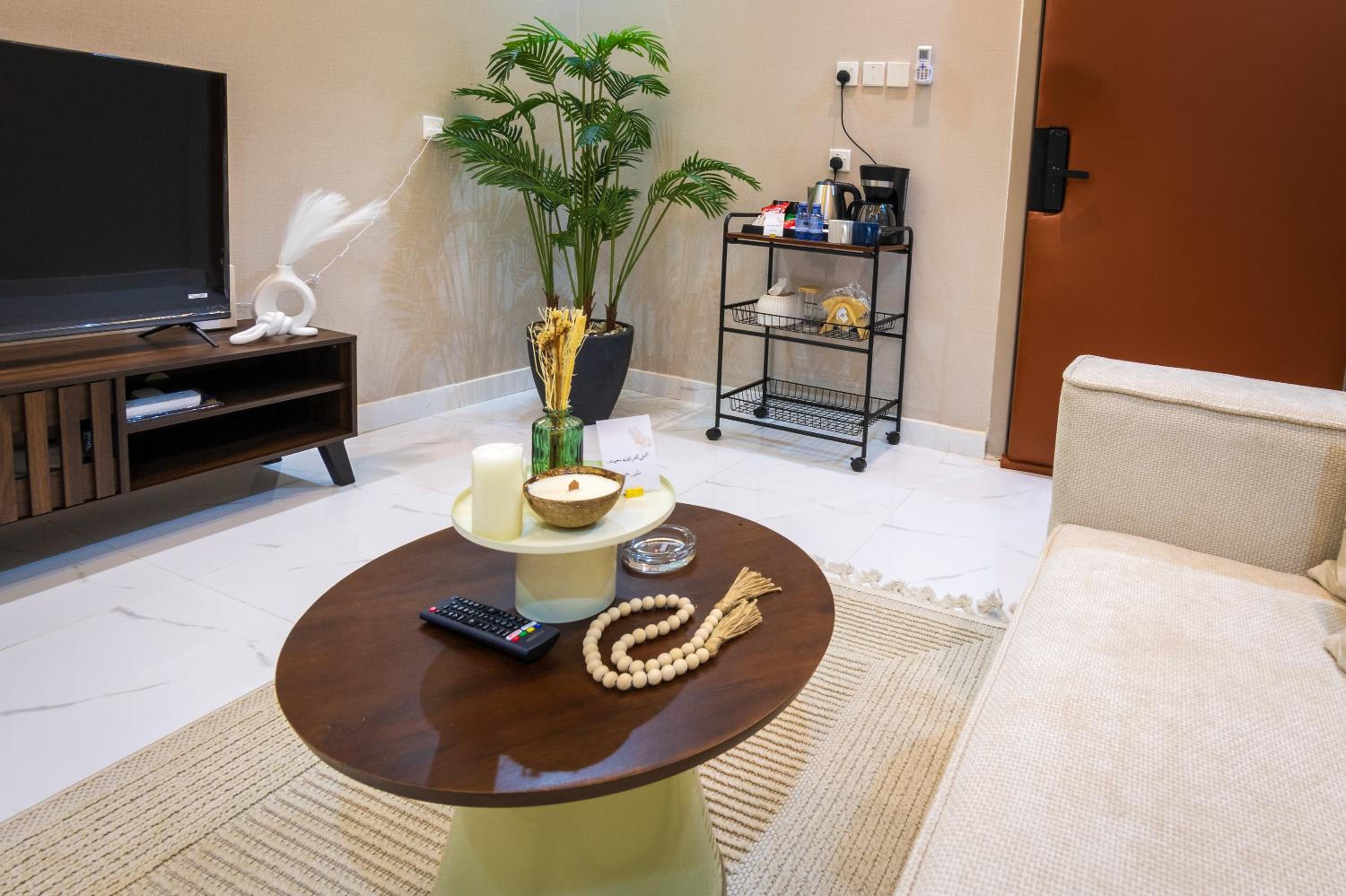 LP1-1 - Elegant Apartment near KAFD managed by Livedin