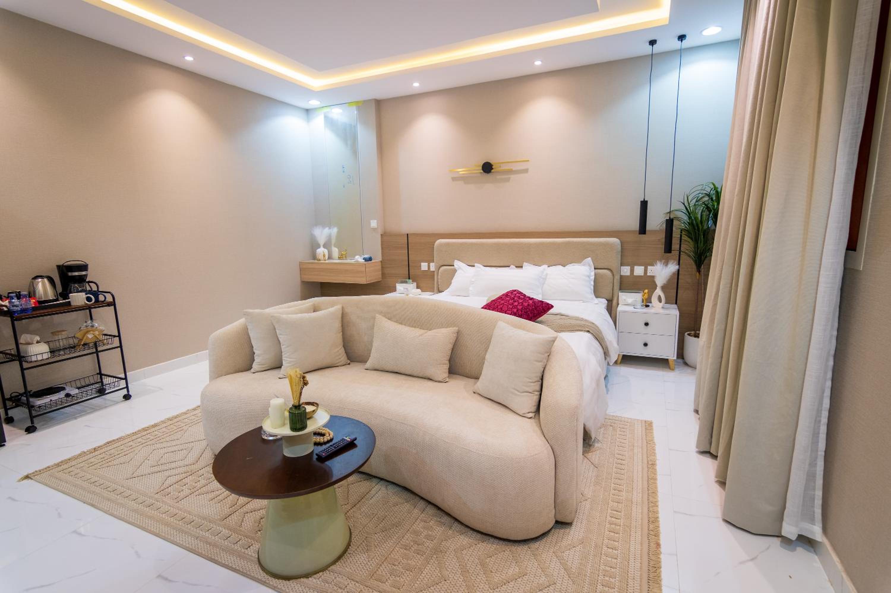 LP1-1 - Elegant Apartment near KAFD managed by Livedin