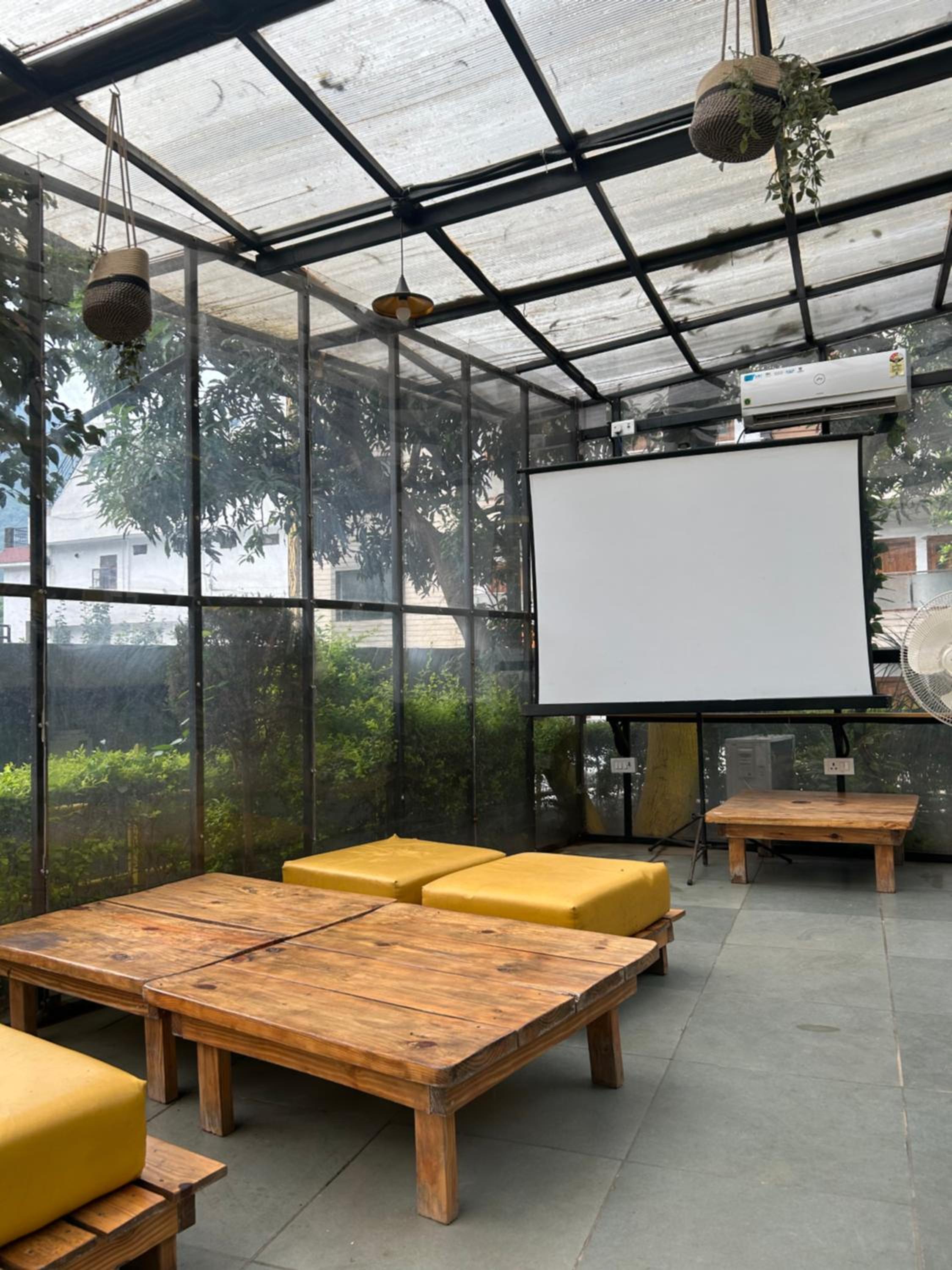 meeting & event spaces