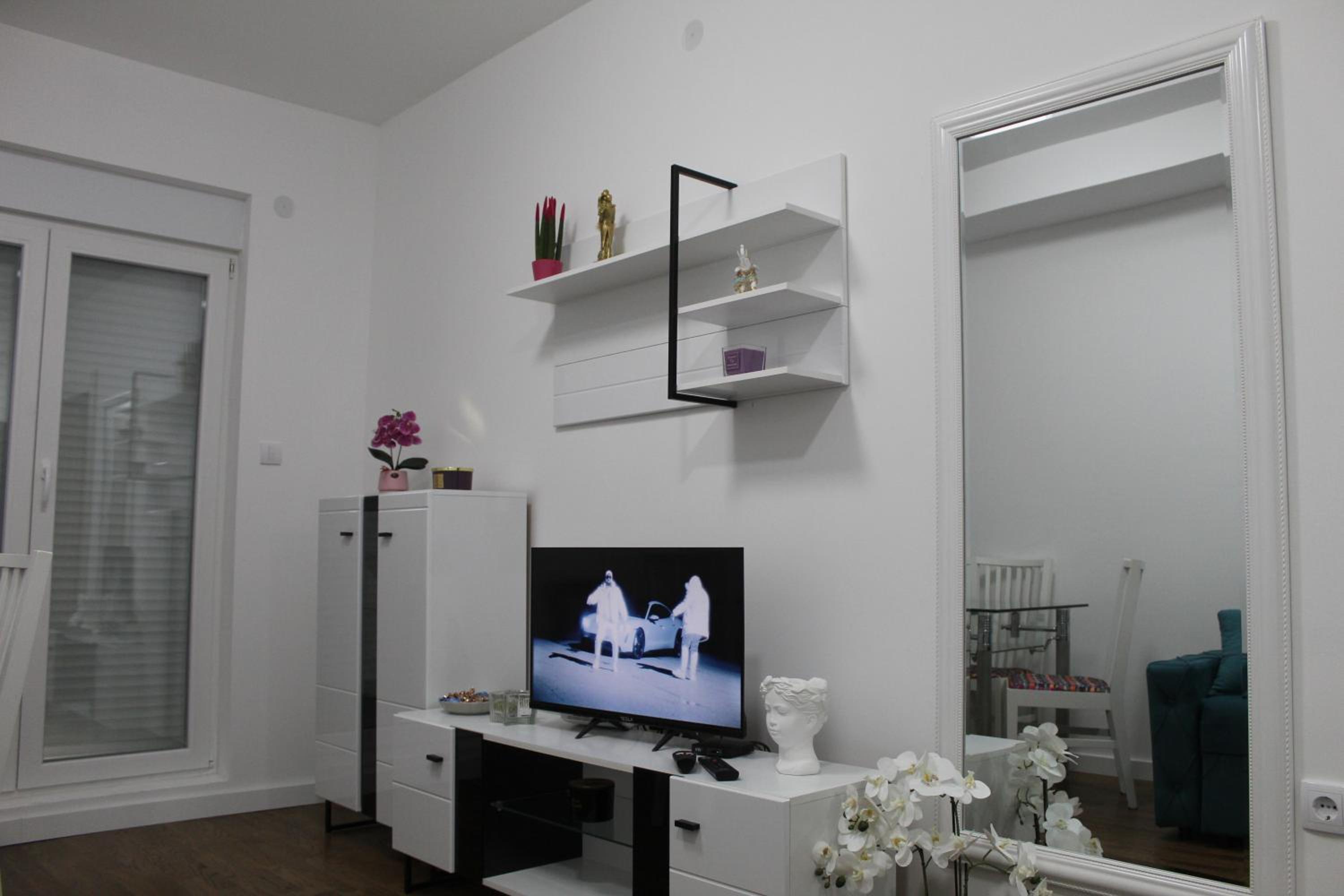 Zara Lux Panorama