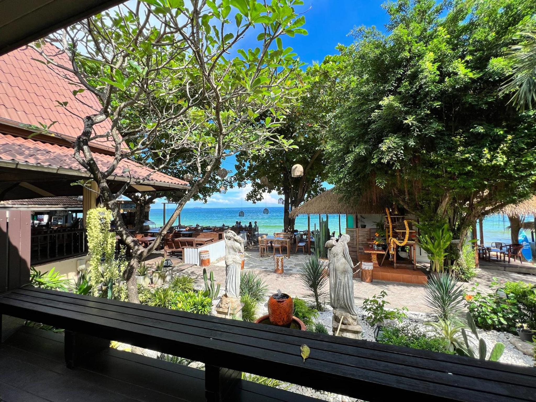 Silversand Resort