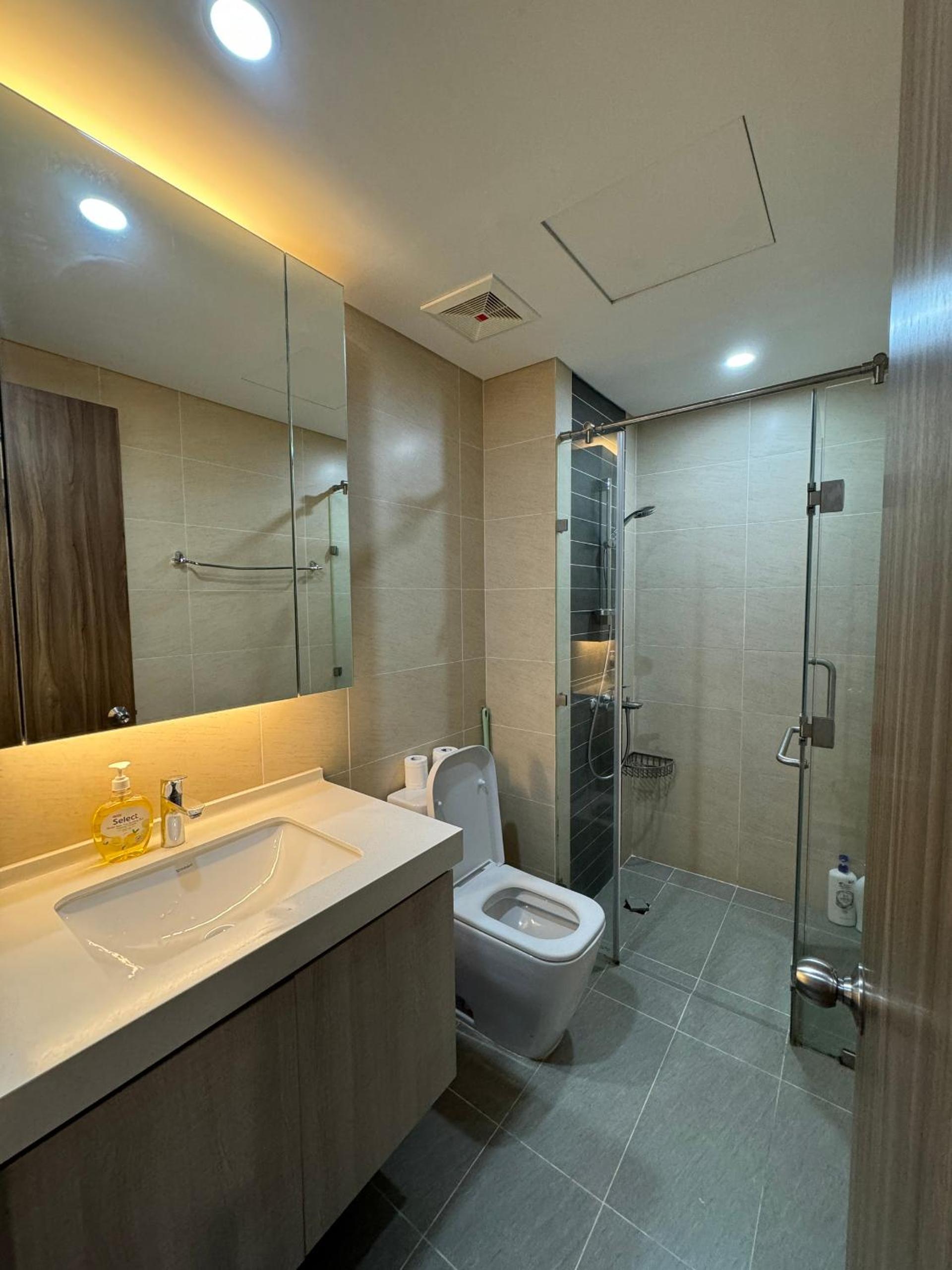 Zhome - 1,2,3 BR apartment in Ha Do Centrosa - District 10