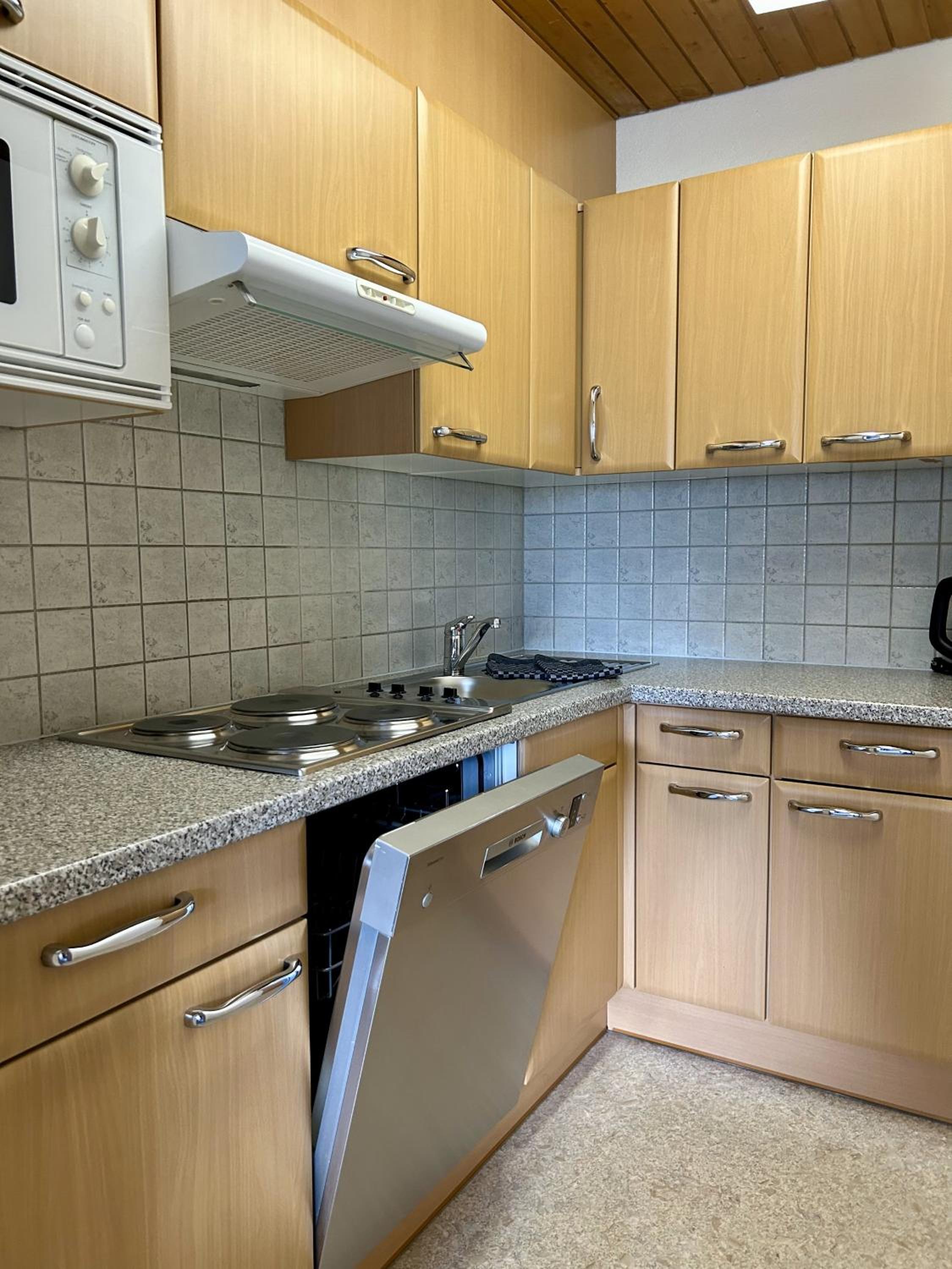 WOLF RETREAT Apartments im Lechtal davor Appartementhaus Michaela