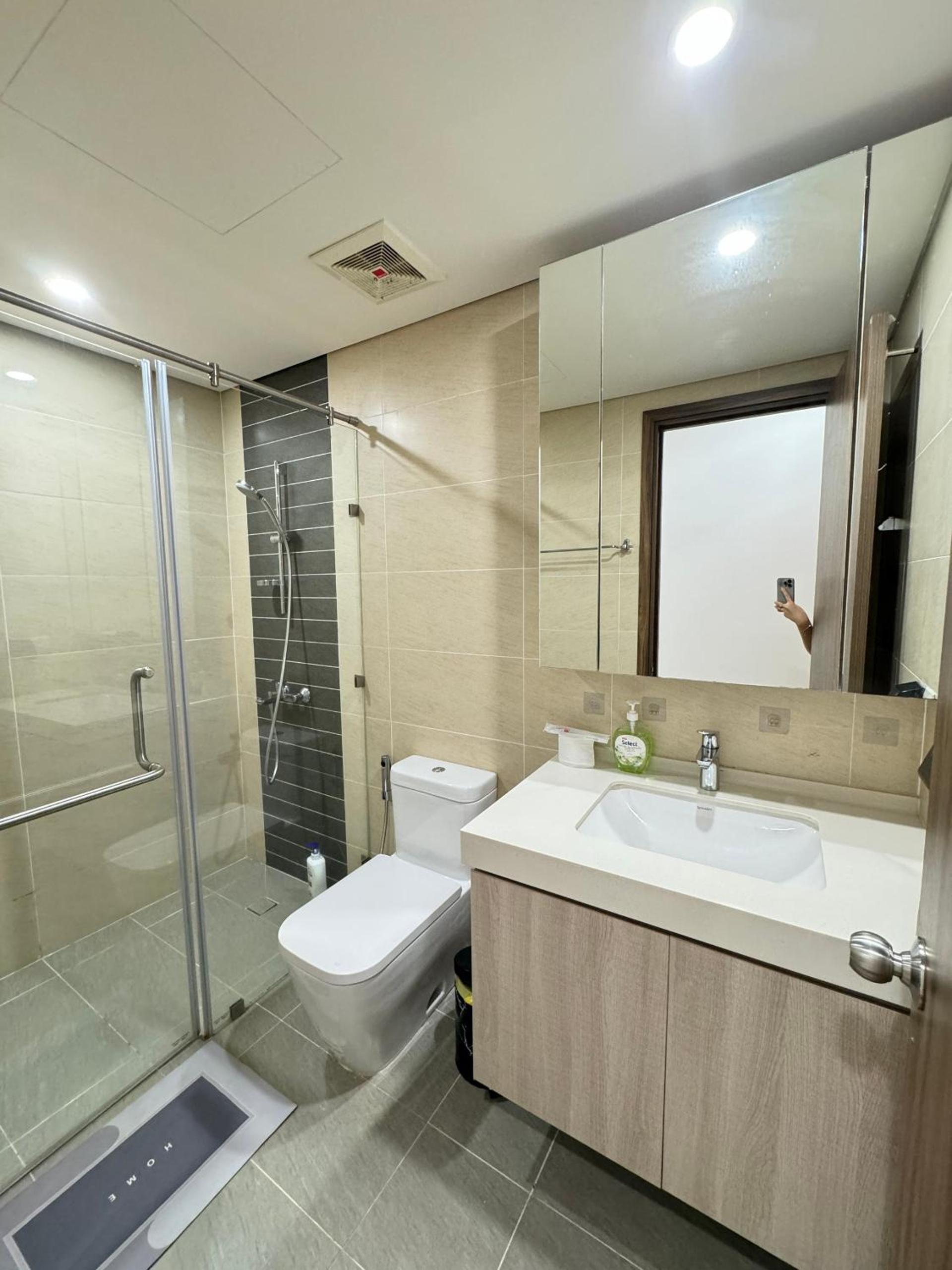 Zhome - 1,2,3 BR apartment in Ha Do Centrosa - District 10