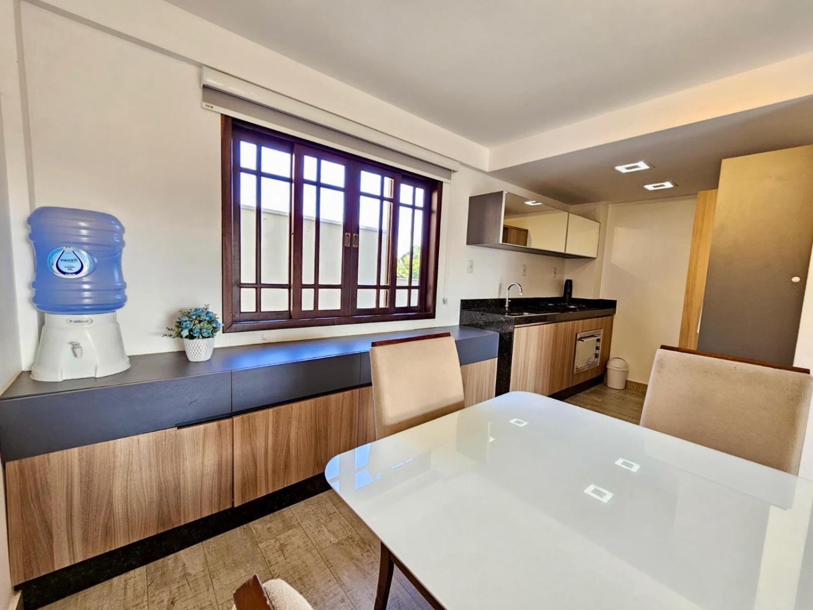 SOBRADO 180 MTS PRAIA MARISCAL BOMBINHAS Algodoeiro 249-4