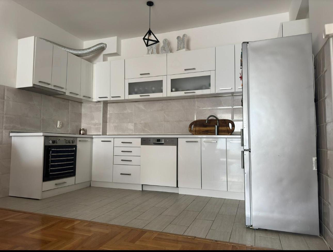 M&M Apartment