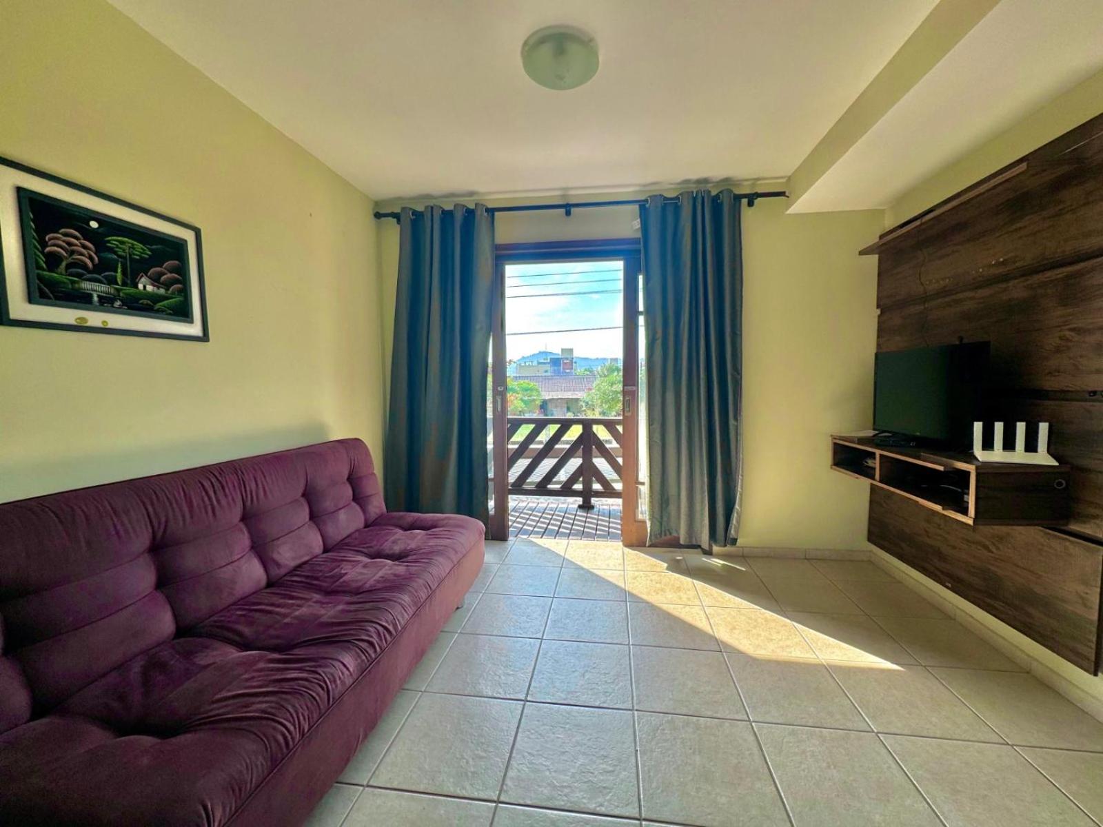 LINDO SOBRADO A 180mts DA PRAIA MARISCAL BOMBINHAS PISCINA 249-3