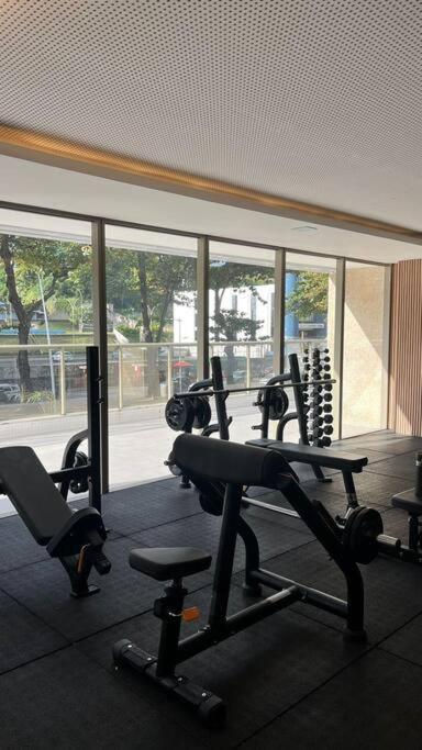 Apartamento alto padrão Salvador BC1309 Pé na Areia Vista Mar Barra Ondina