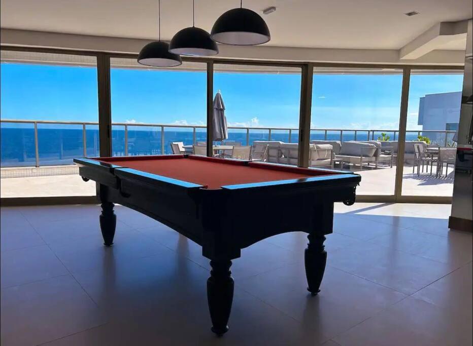 Apartamento alto padrão Salvador BC1309 Pé na Areia Vista Mar Barra Ondina
