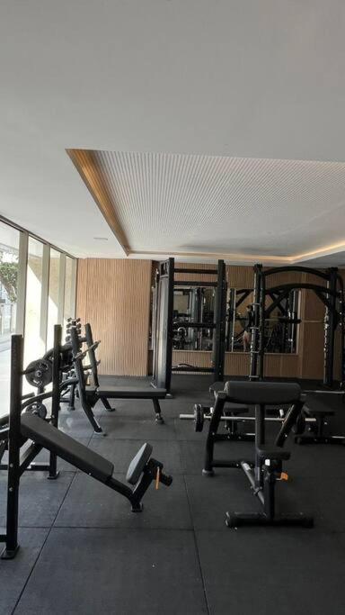 Apartamento alto padrão Salvador BC1309 Pé na Areia Vista Mar Barra Ondina