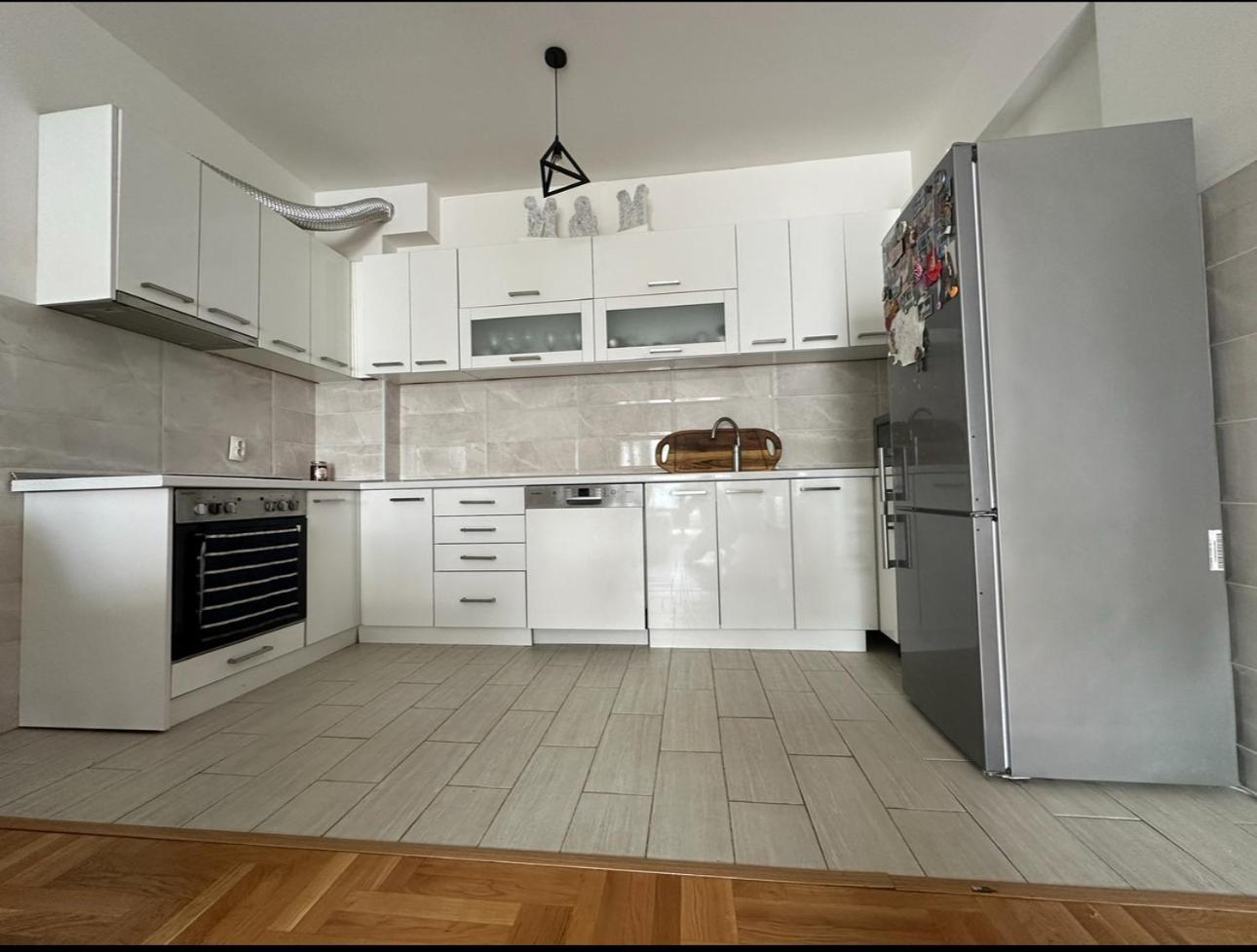 M&M Apartment